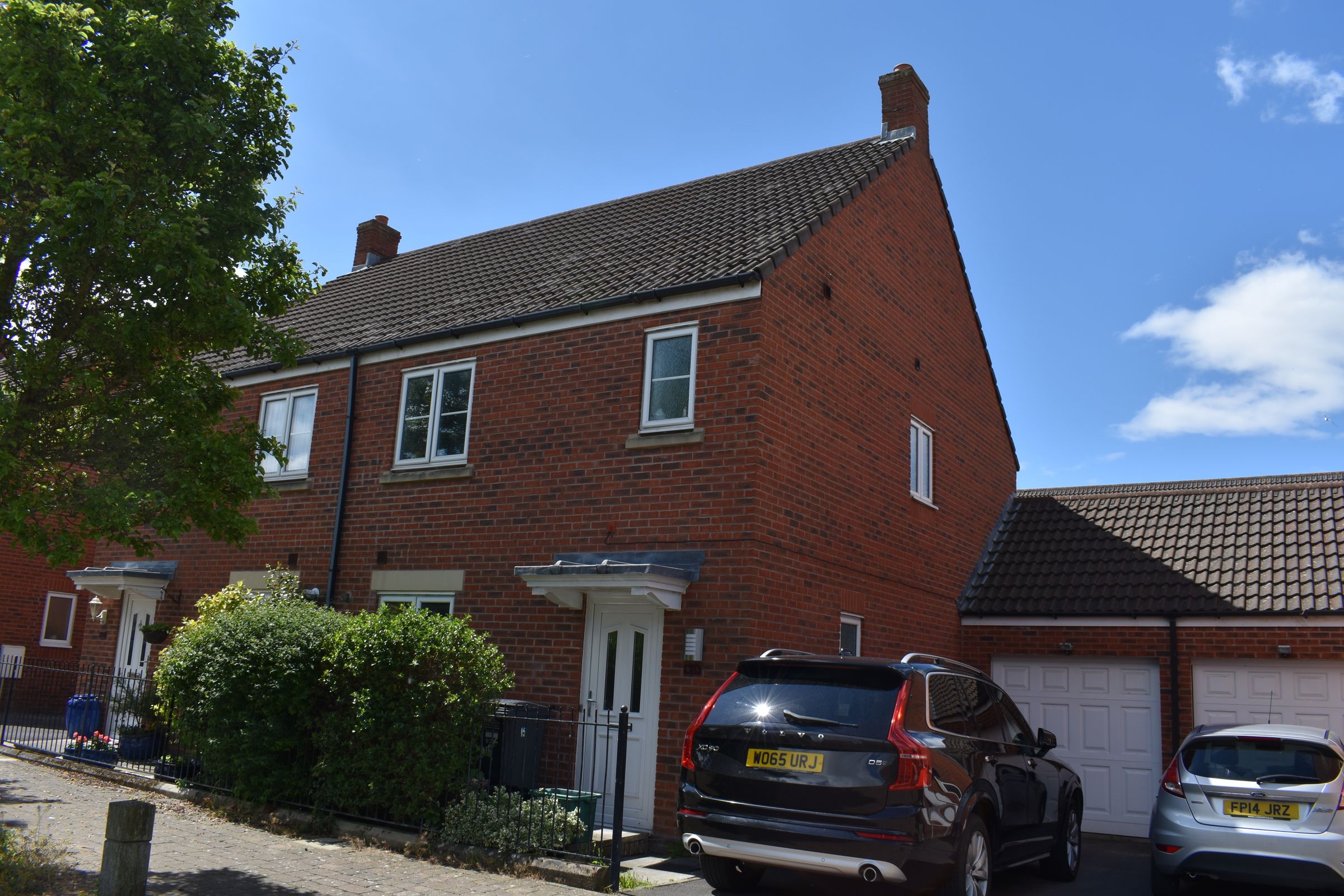 3 bed semidetached house for sale in Griffen Road, WestonSuperMare