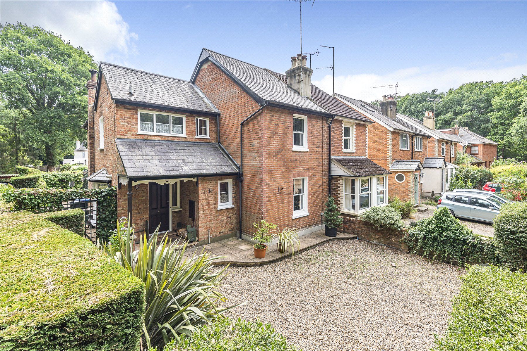 3 bed semidetached house for sale in Horsell, Surrey GU21 Zoopla