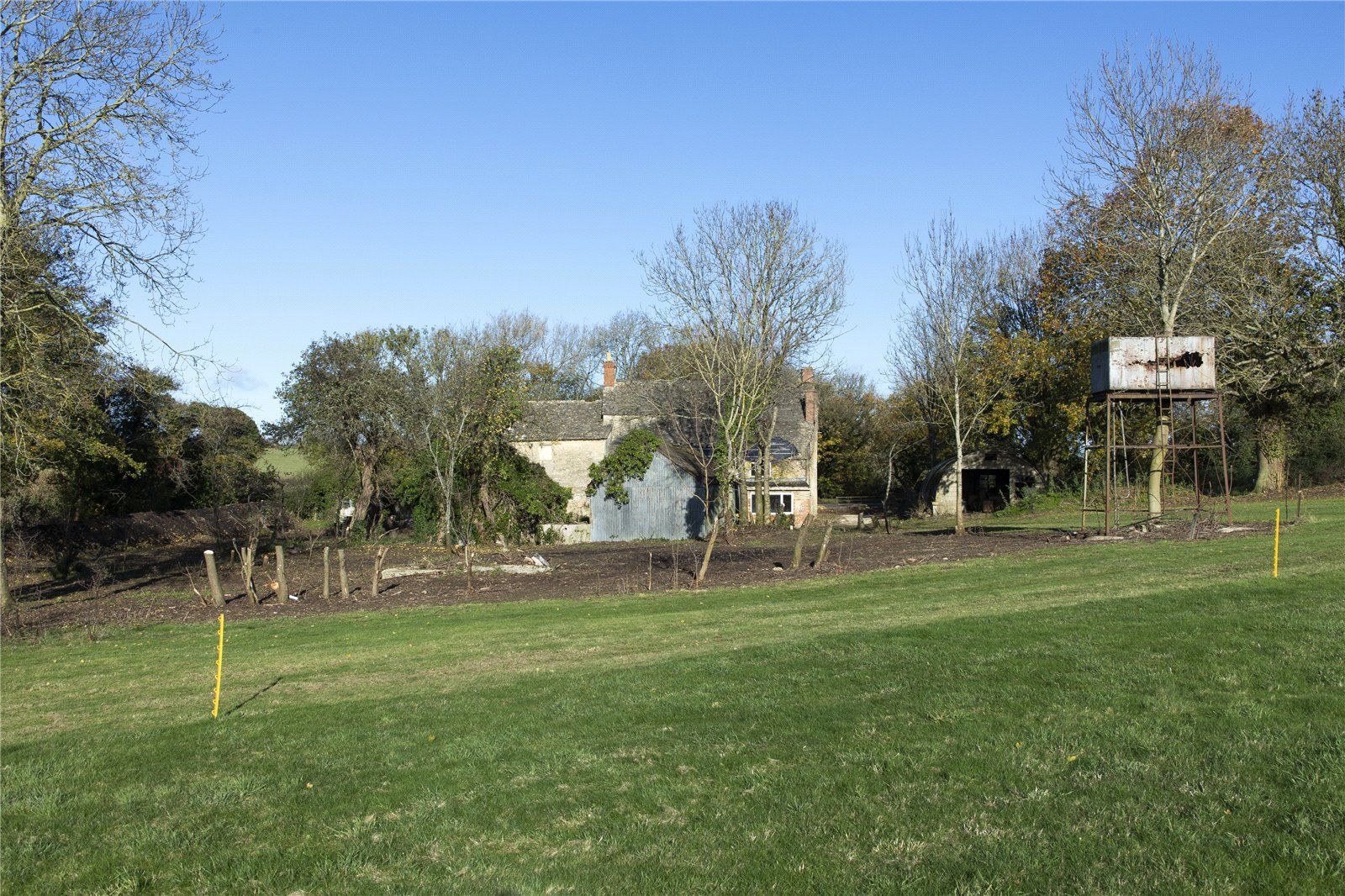 5 bed detached house for sale in Meysey Hampton, Cirencester, Wiltshire