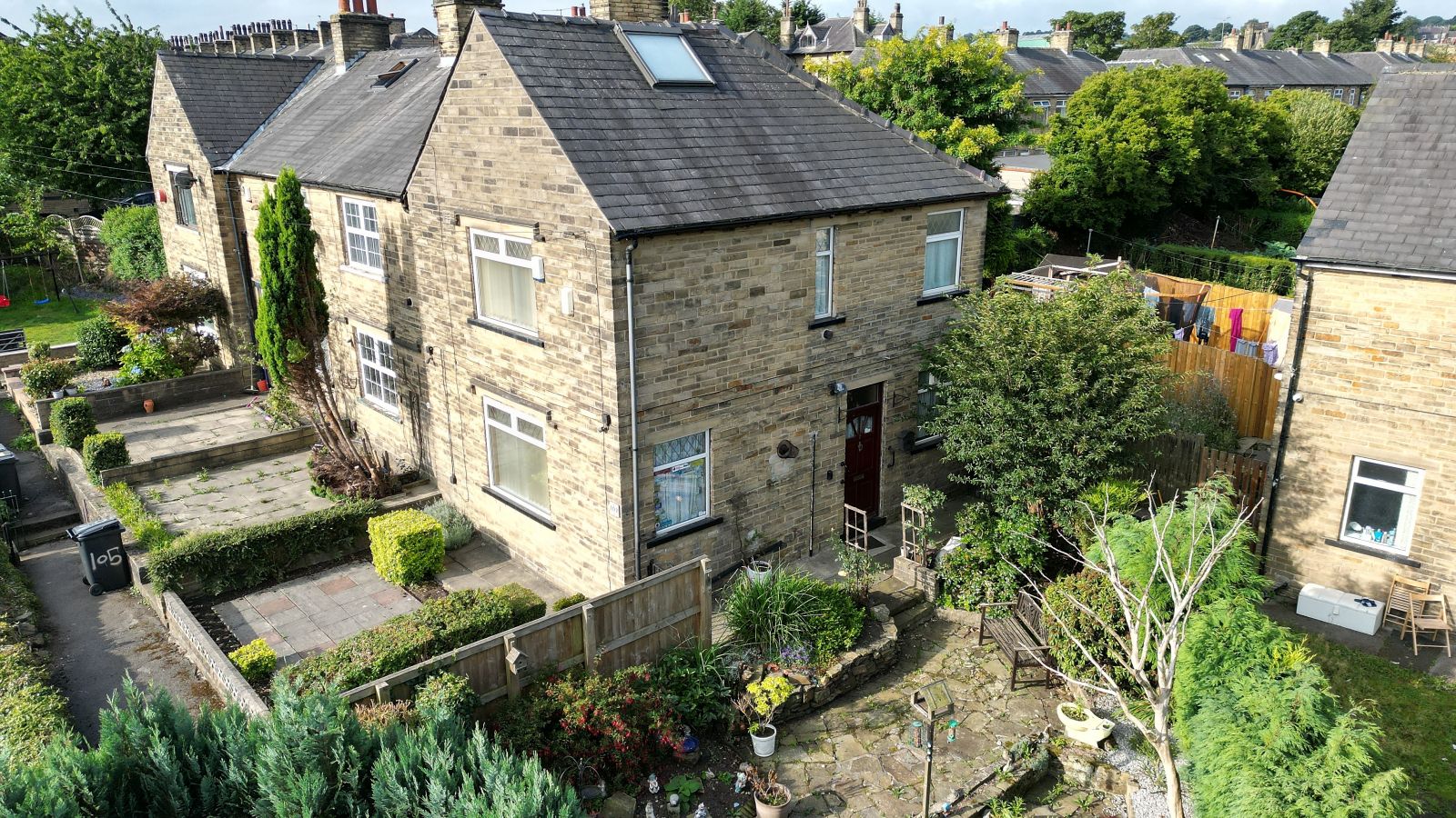 2 bed end terrace house for sale in Dyson Road, Halifax HX1 Zoopla