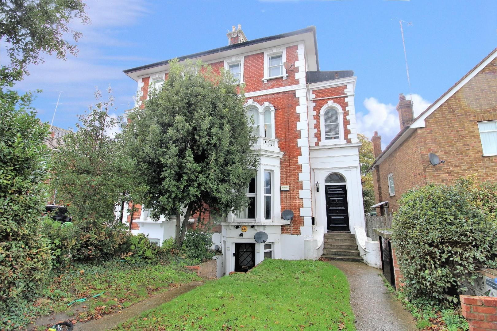 1 bed flat for sale in Park Crescent, Erith DA8 Zoopla