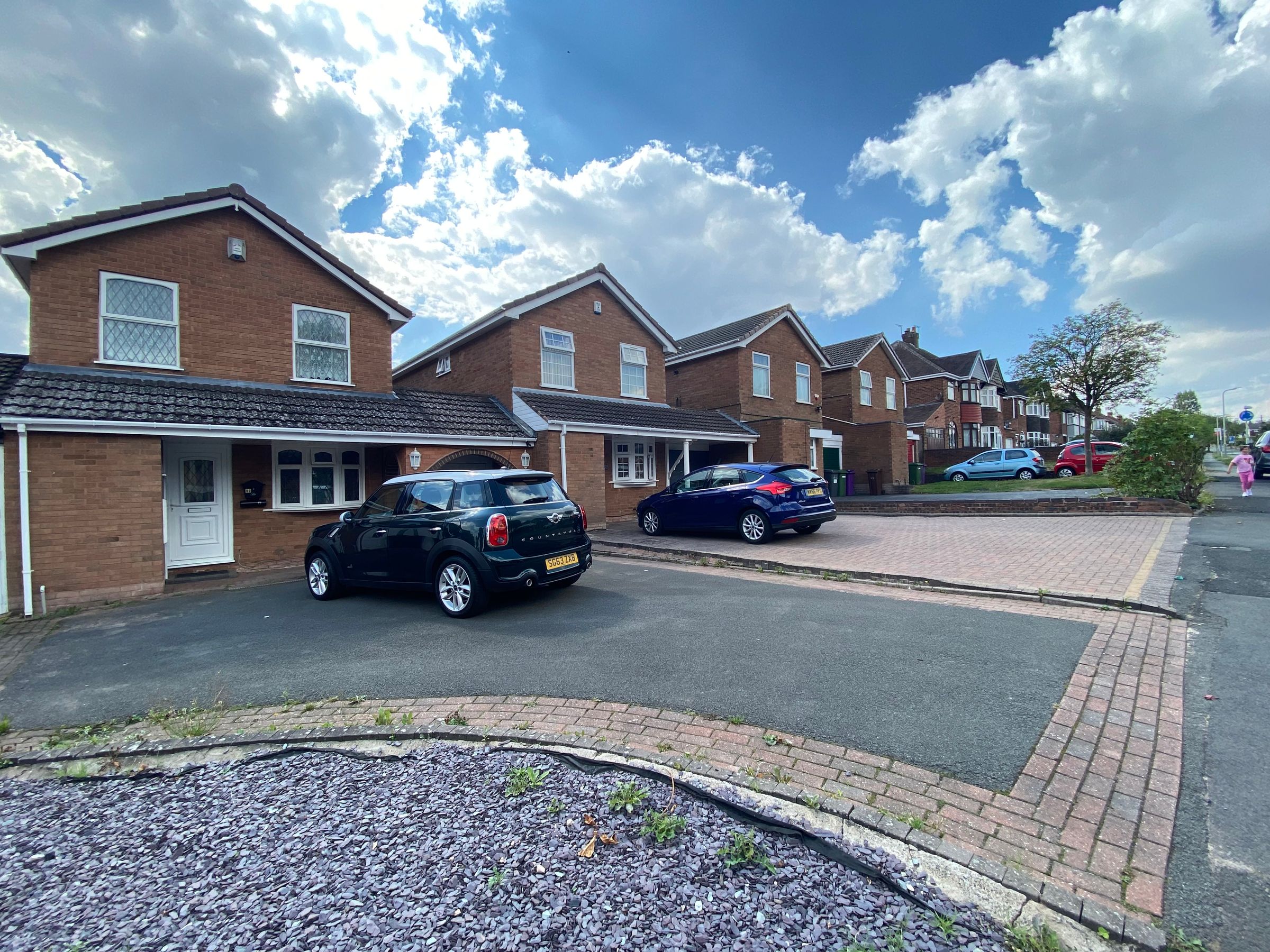 4 bed linkdetached house for sale in Park Hall Road, Goldthorn Hill