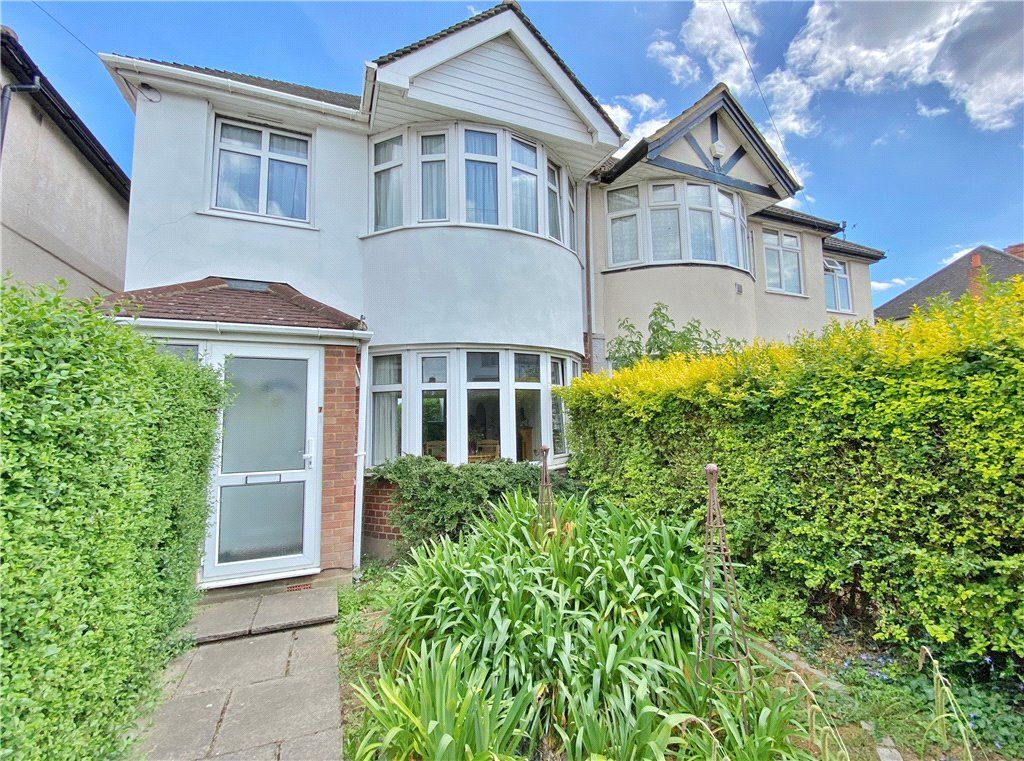 Abinger Gardens, Isleworth TW7  