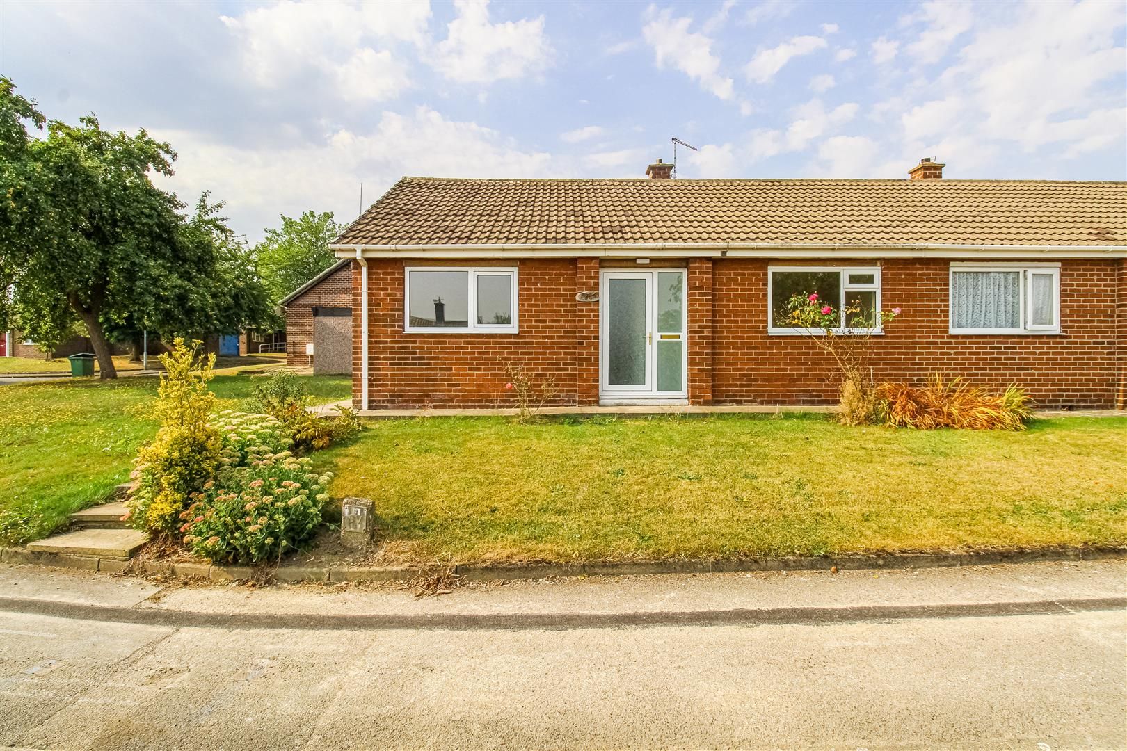 2 bed semidetached bungalow for sale in Brunswick, Ryhill, Wakefield