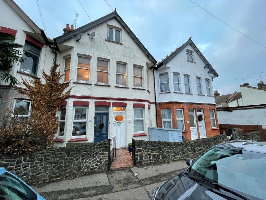 4 bed for sale in 201 Westminster Drive, WestcliffOnSea