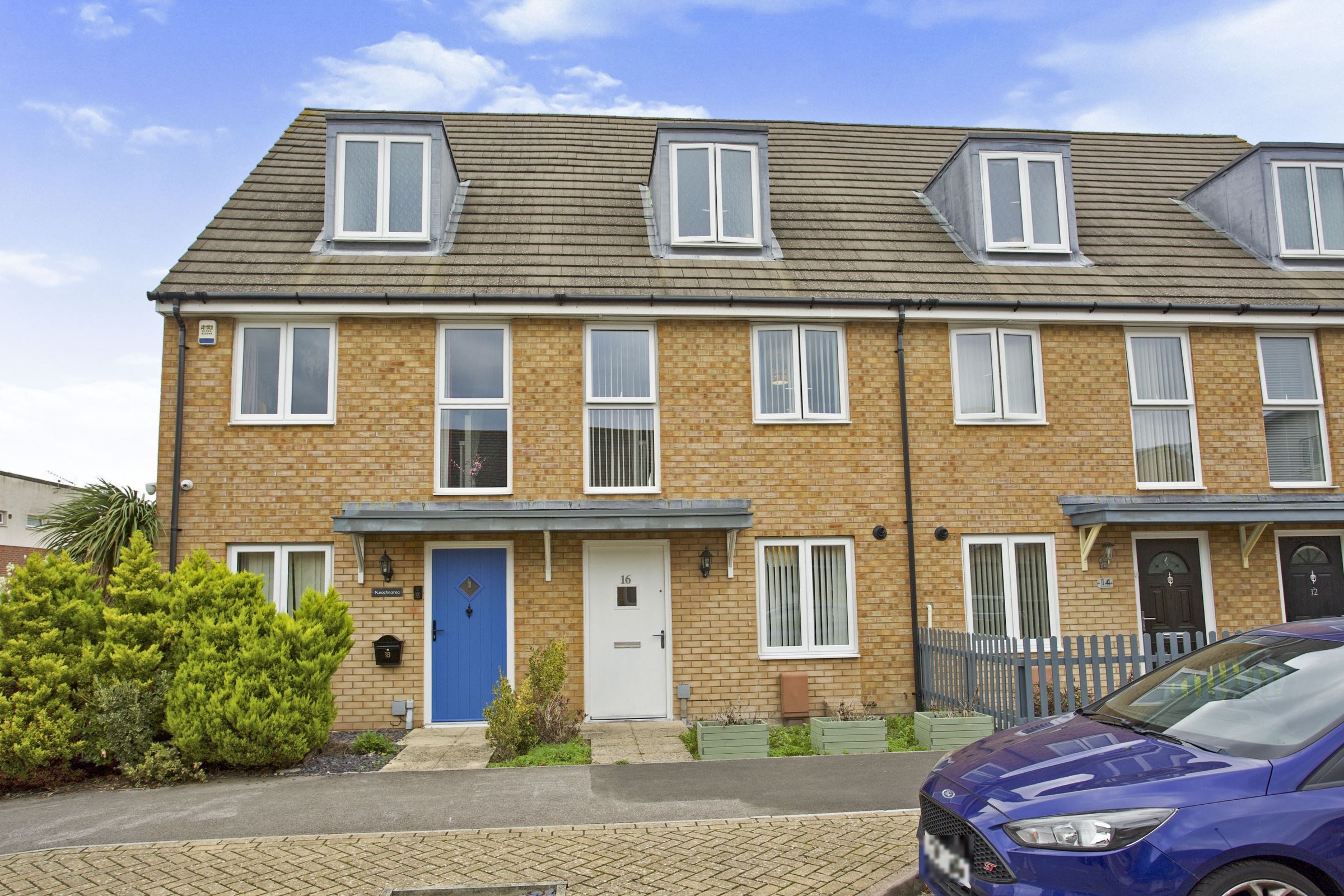 3 bed town house for sale in Howe Road, Gosport PO13 Zoopla