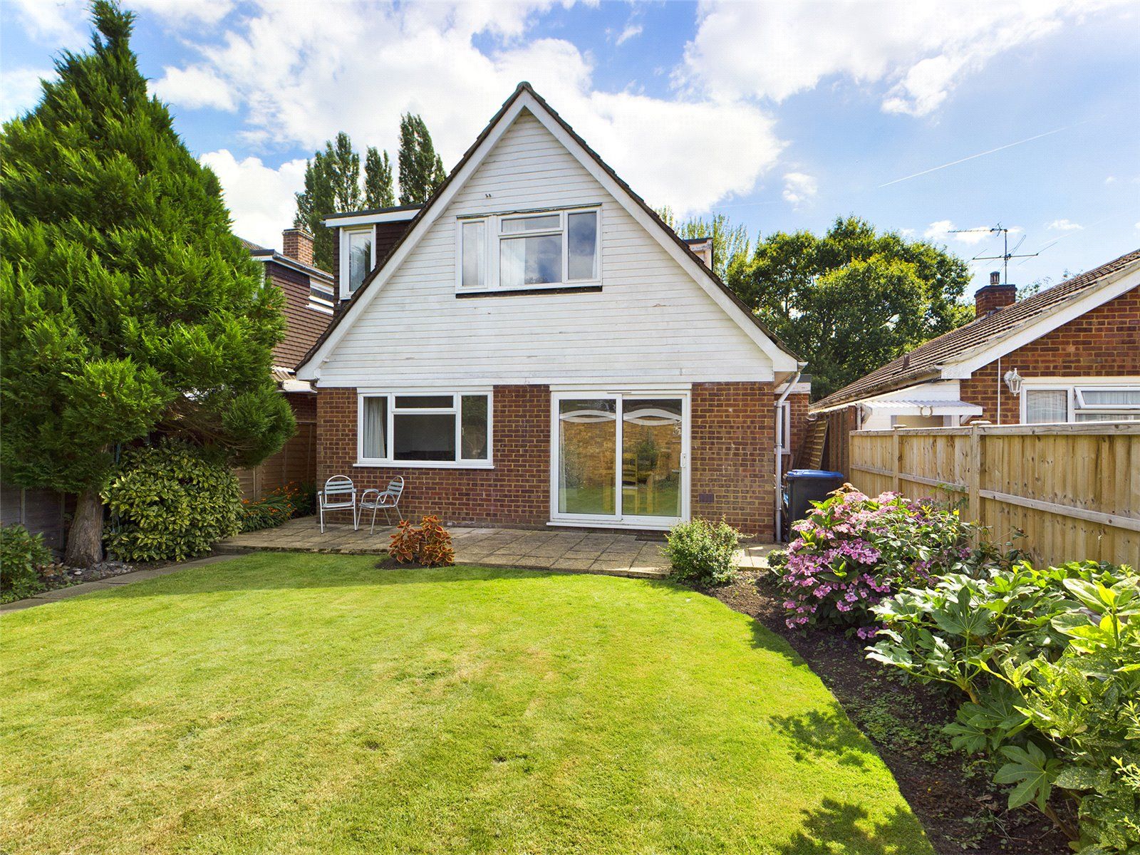 Norlands Lane, Thorpe, Surrey TW20  