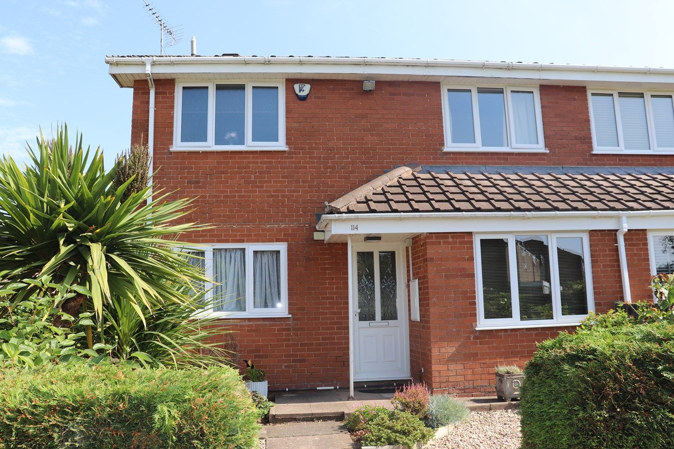 3 bed semidetached house for sale in Alderney Gardens, Birmingham B38