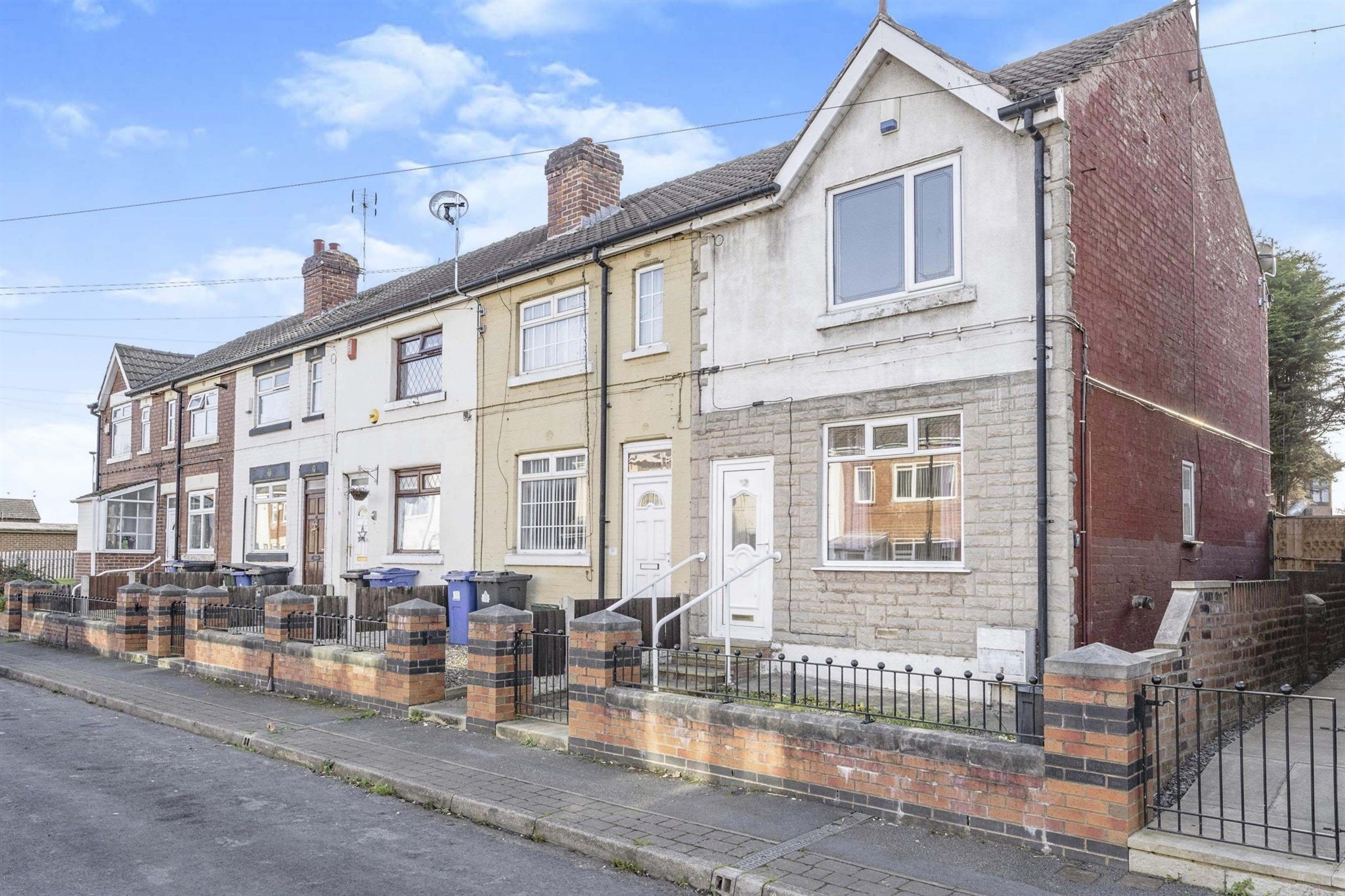 2 bed terraced house for sale in Staveley Street, Edlington, Doncaster