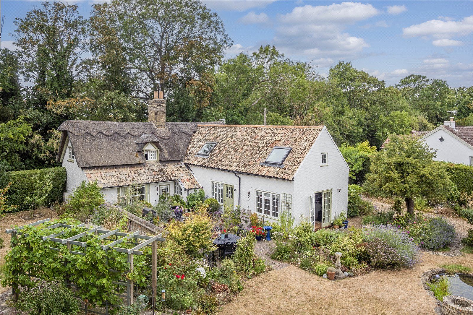 4 bed detached house for sale in Swan Road, Fenstanton, Cambridgeshire