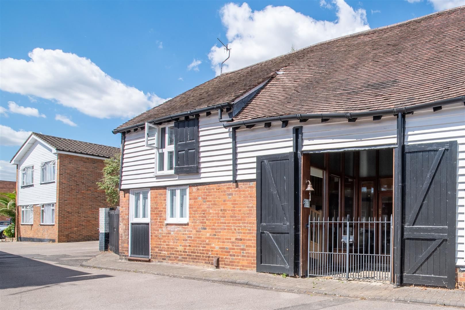 3 bed property for sale in Church Street, Tonbridge TN9 Zoopla