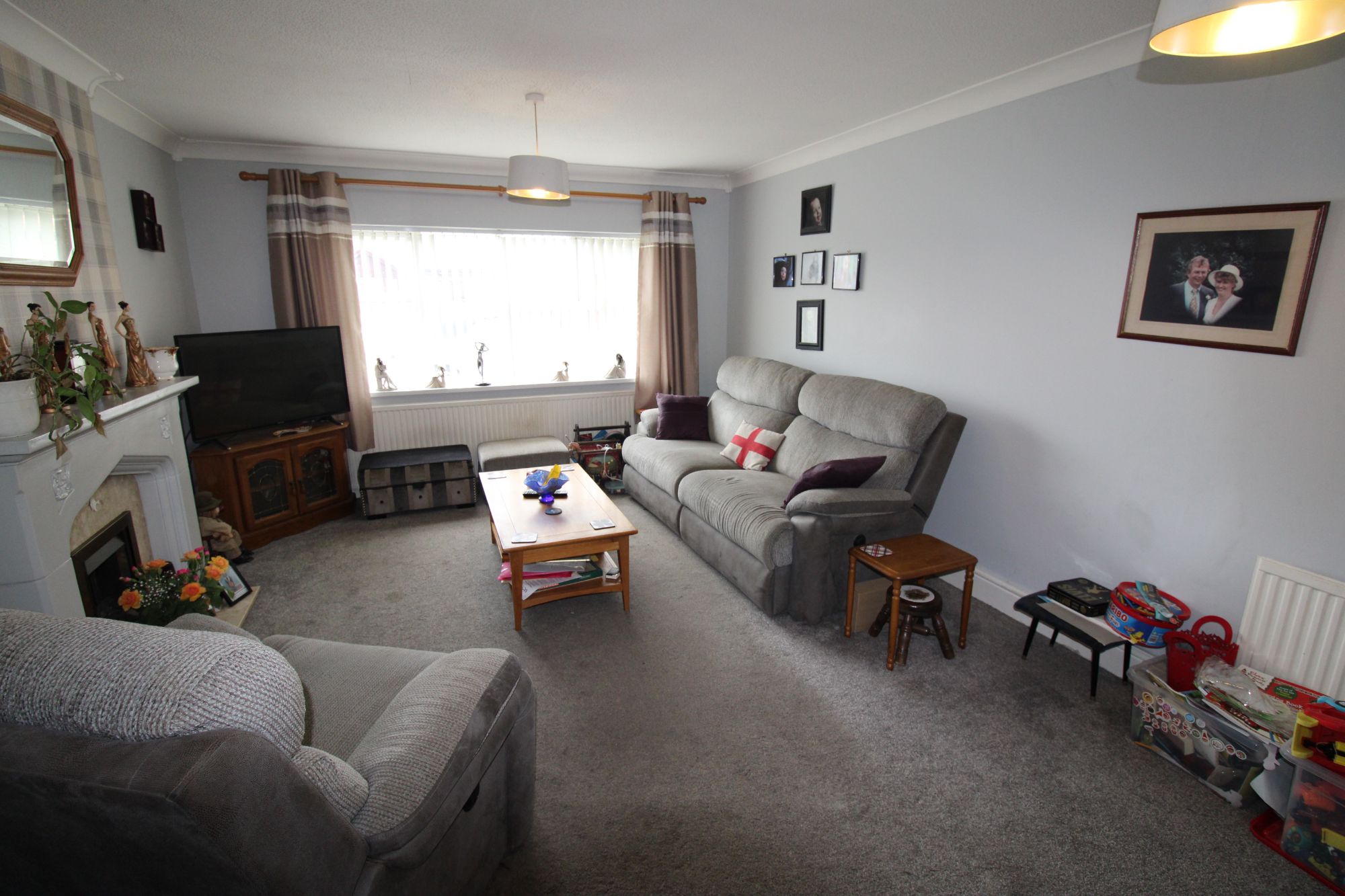 3 bed detached bungalow for sale in Broadwater Drive, Dunscroft, Doncaster DN7 Zoopla