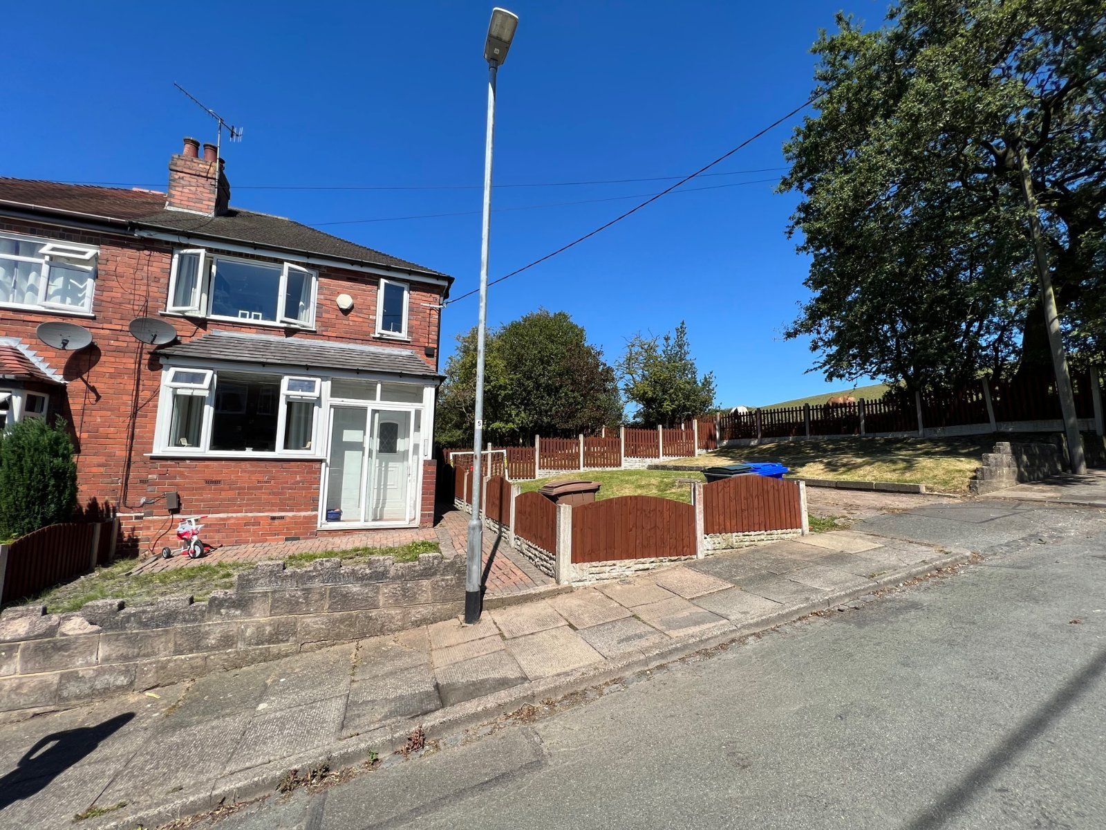 3 bed semidetached house for sale in Dean Street, StokeOnTrent