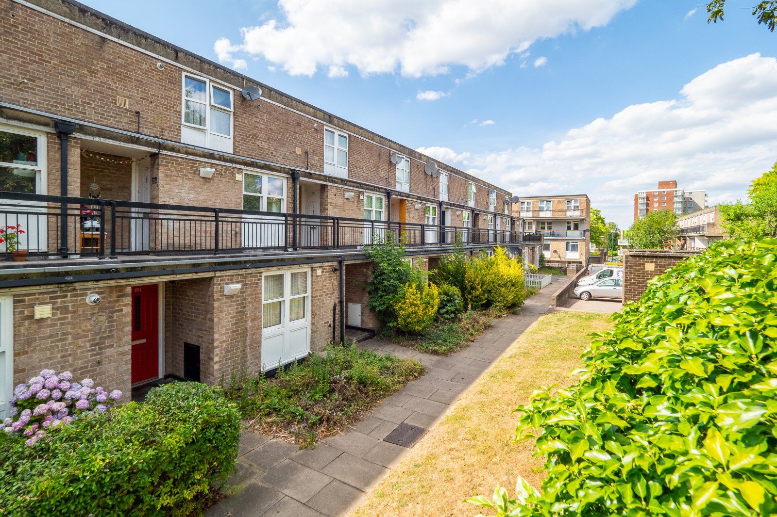2 bed flat for sale in Brighton Road, Sutton SM2 Zoopla