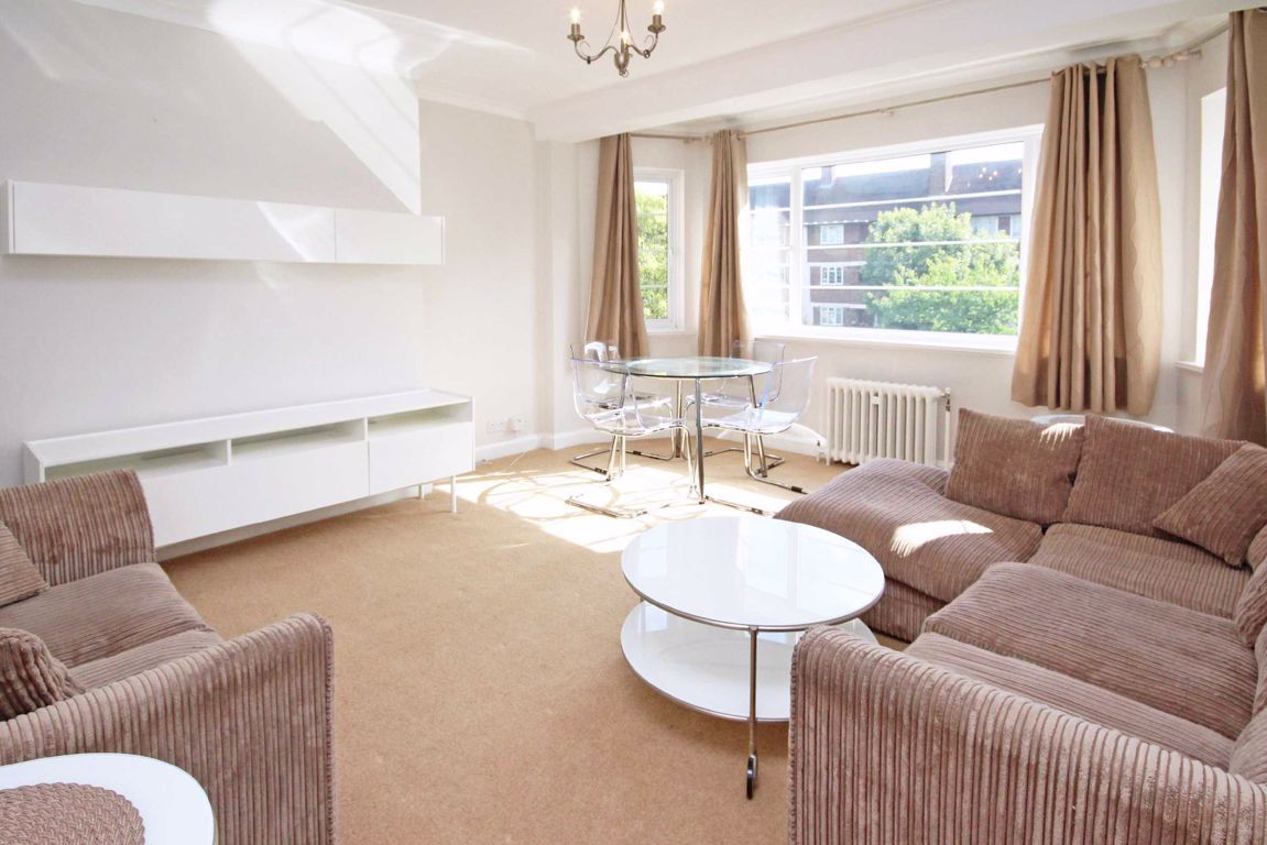 2 bed flat to rent in Sheen Court, Richmond TW10 Zoopla