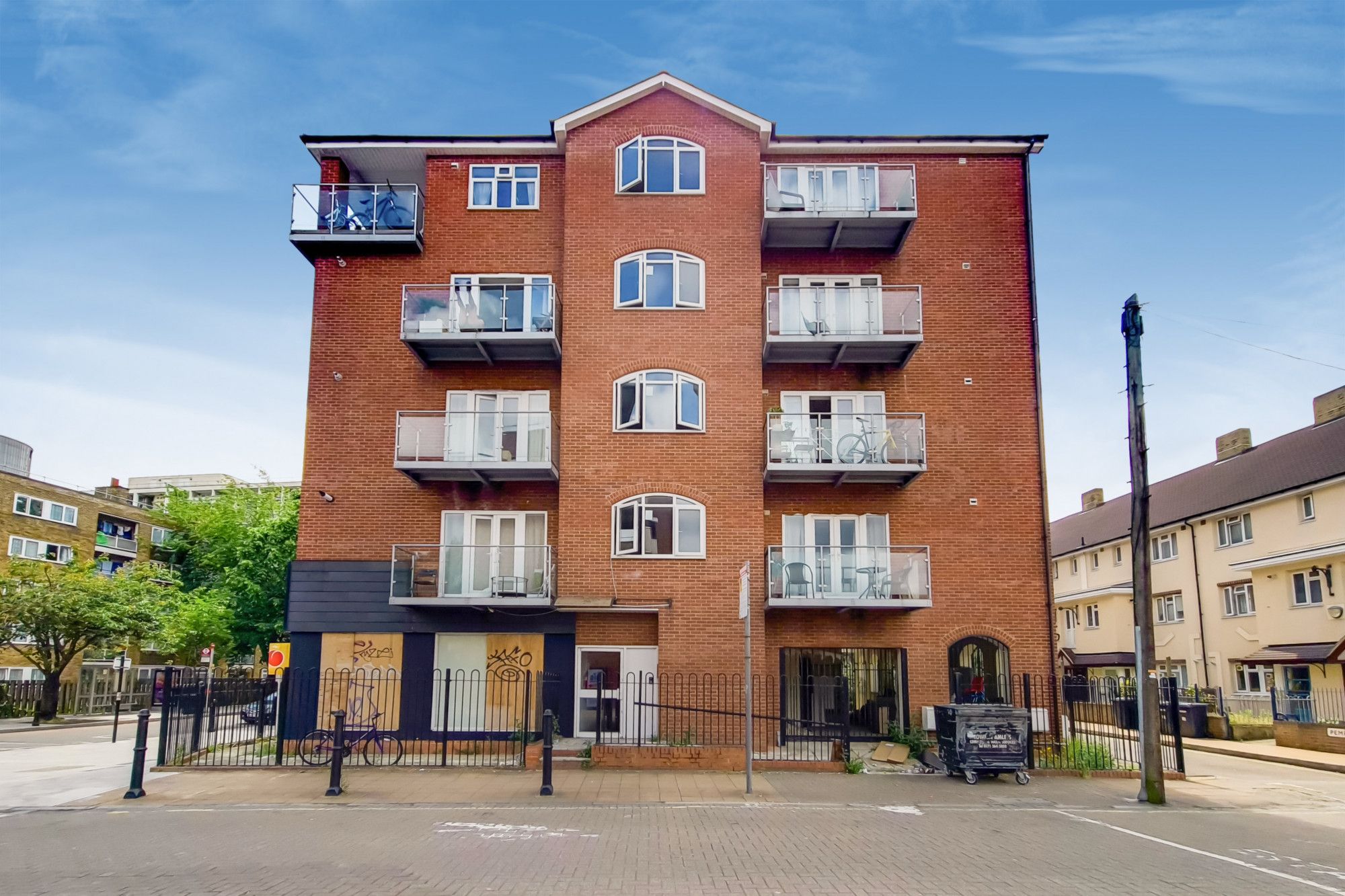 Globe Road, Bethnal Green, London E1  