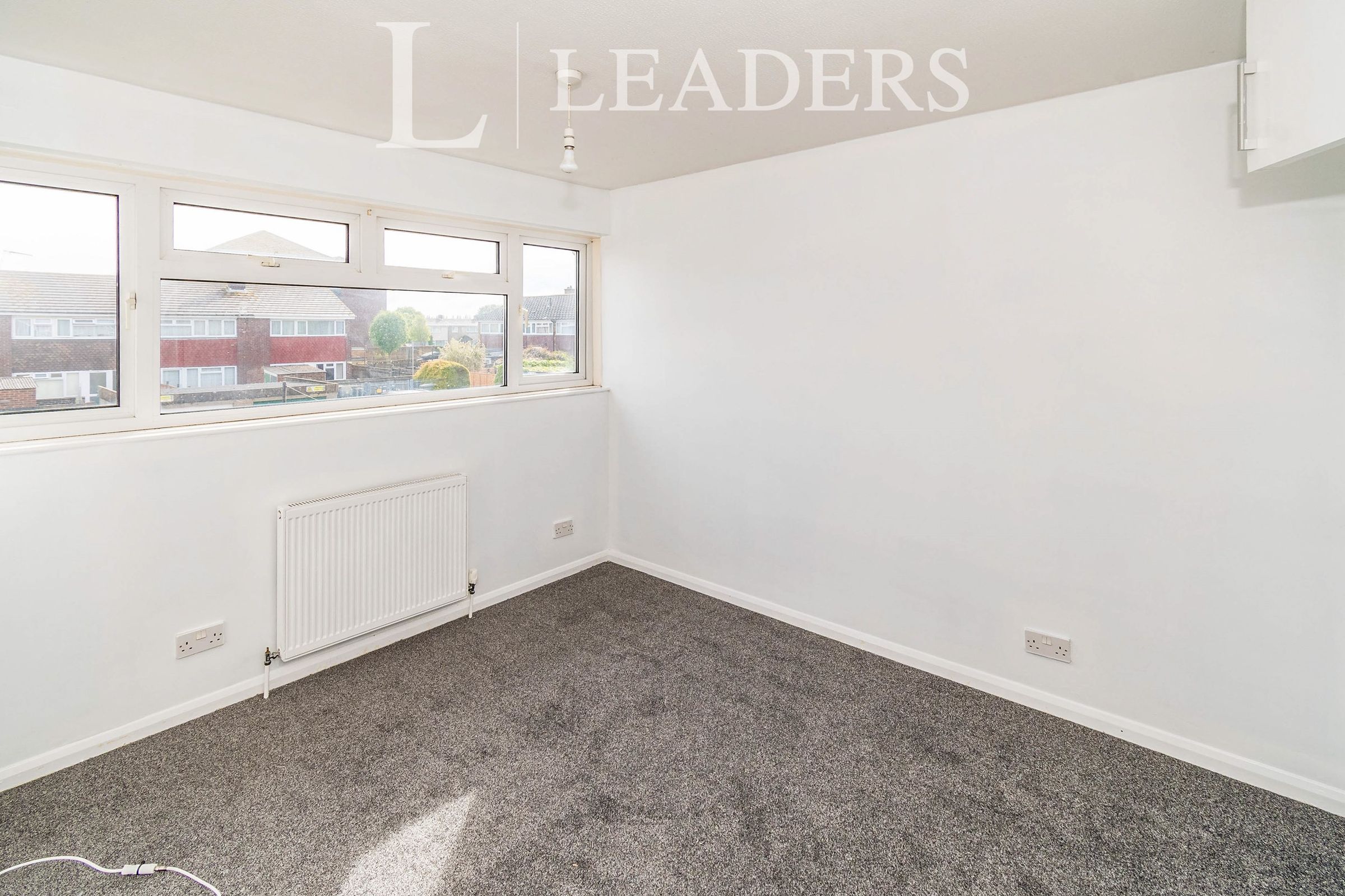 3 bed terraced house to rent in Longfield Avenue, Fareham PO14 Zoopla