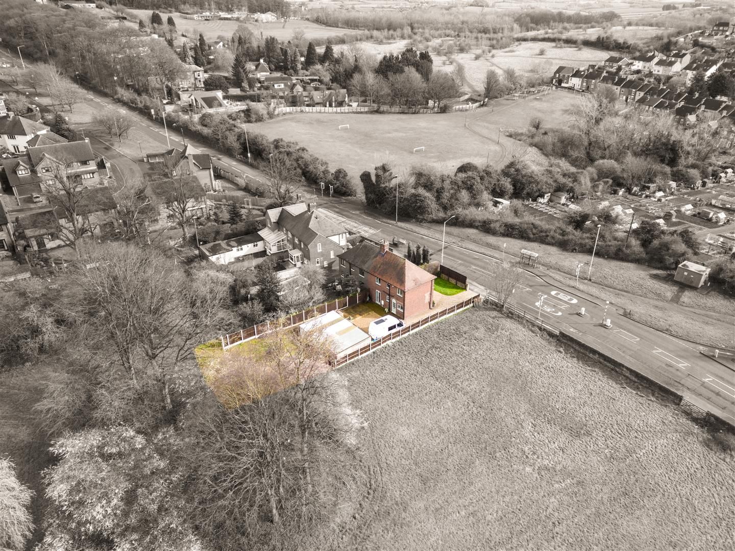 3 bed semidetached house for sale in Hady Hill, Hady, Chesterfield S41