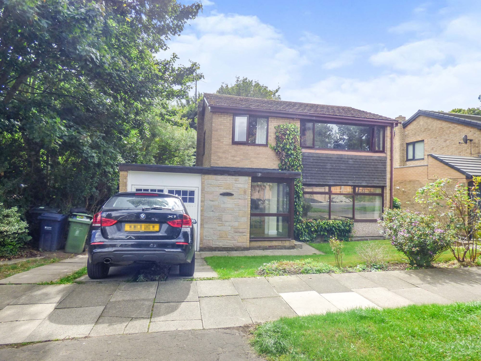 4 bed detached house for sale in Kingsway, Sunniside, Newcastle Upon