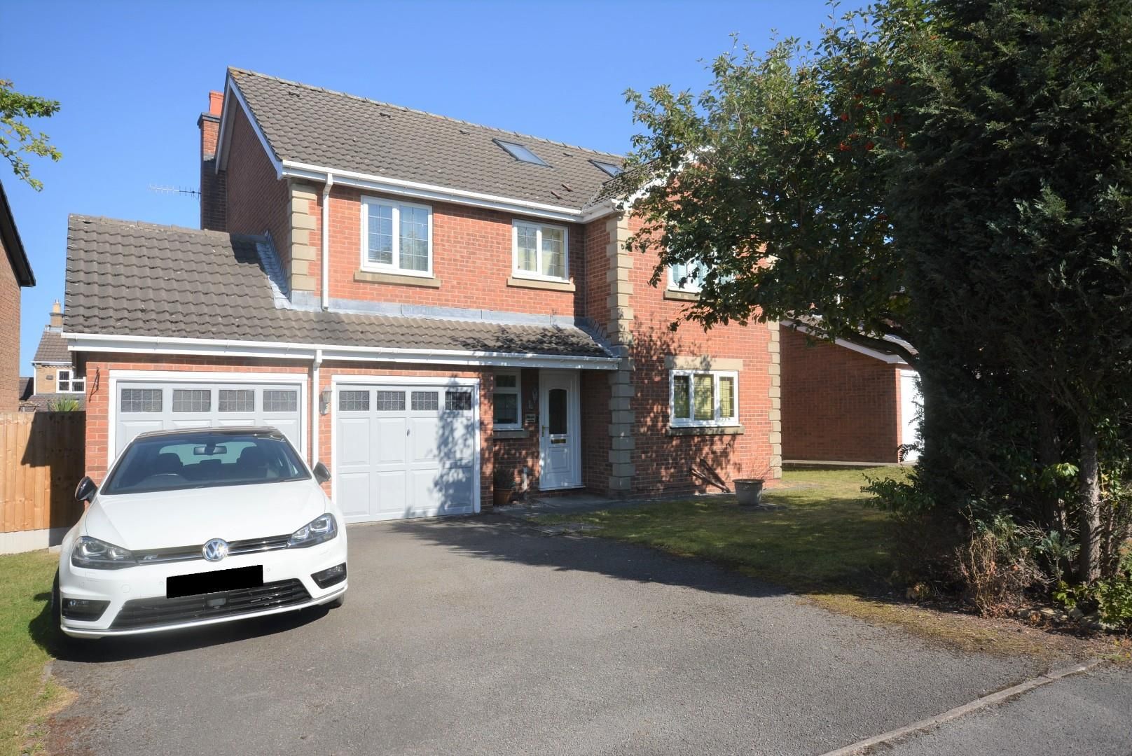 5 bed detached house for sale in Darwent Road, Tapton, Chesterfield S41