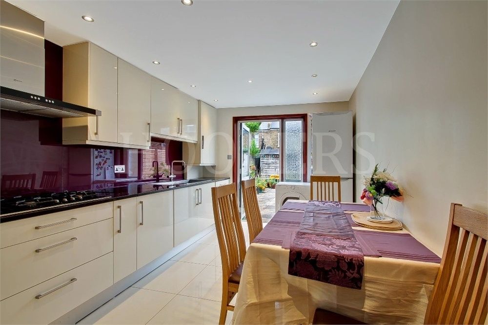 Essex Road, London NW10  