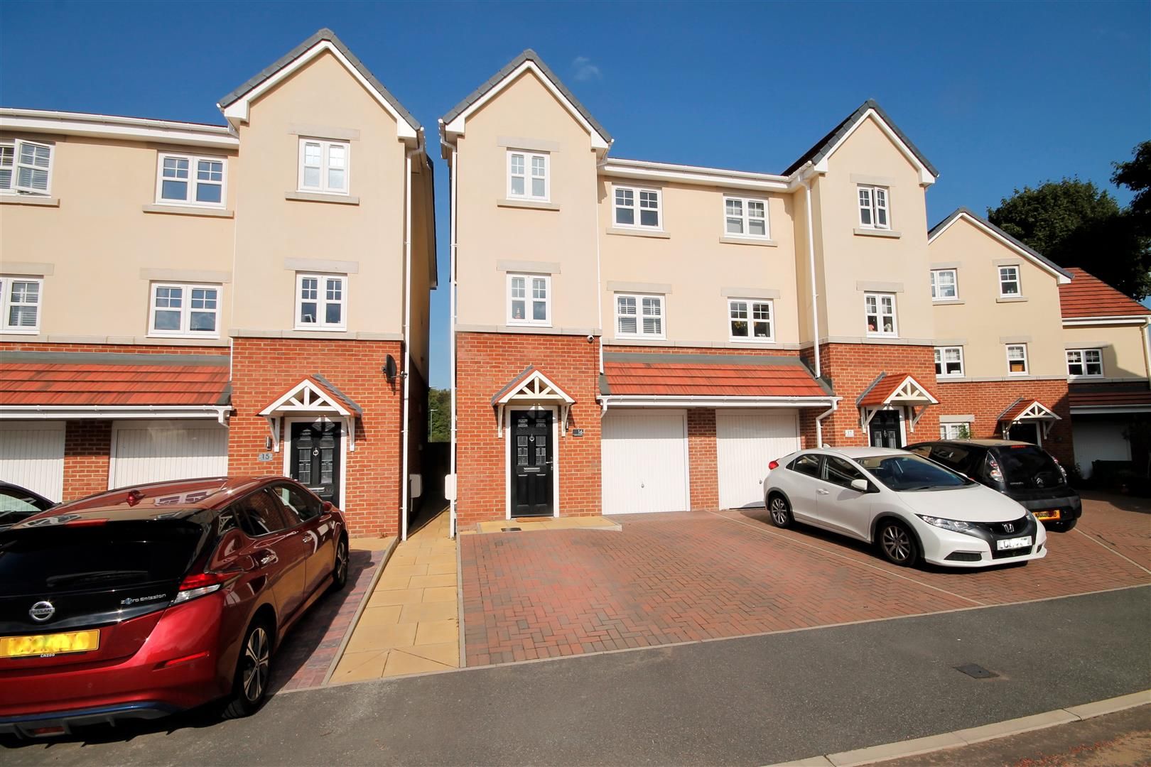 4 bed semidetached house for sale in Aidan Gardens, Belmont, Durham