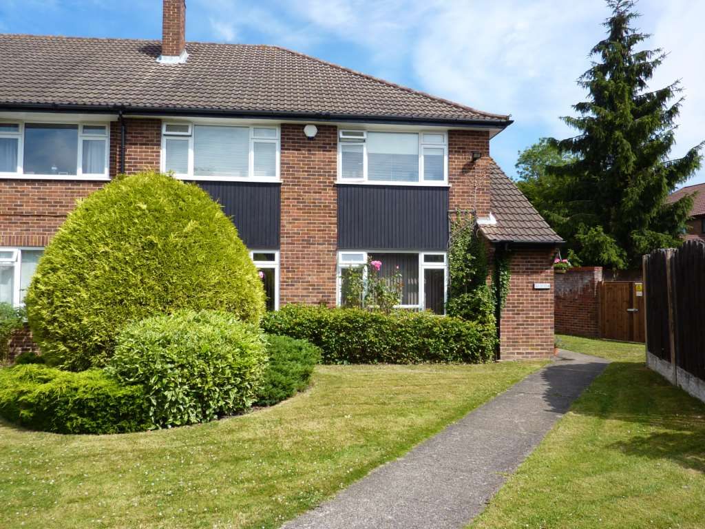 2 bed flat to rent in Bromet Close, Watford WD17 Zoopla