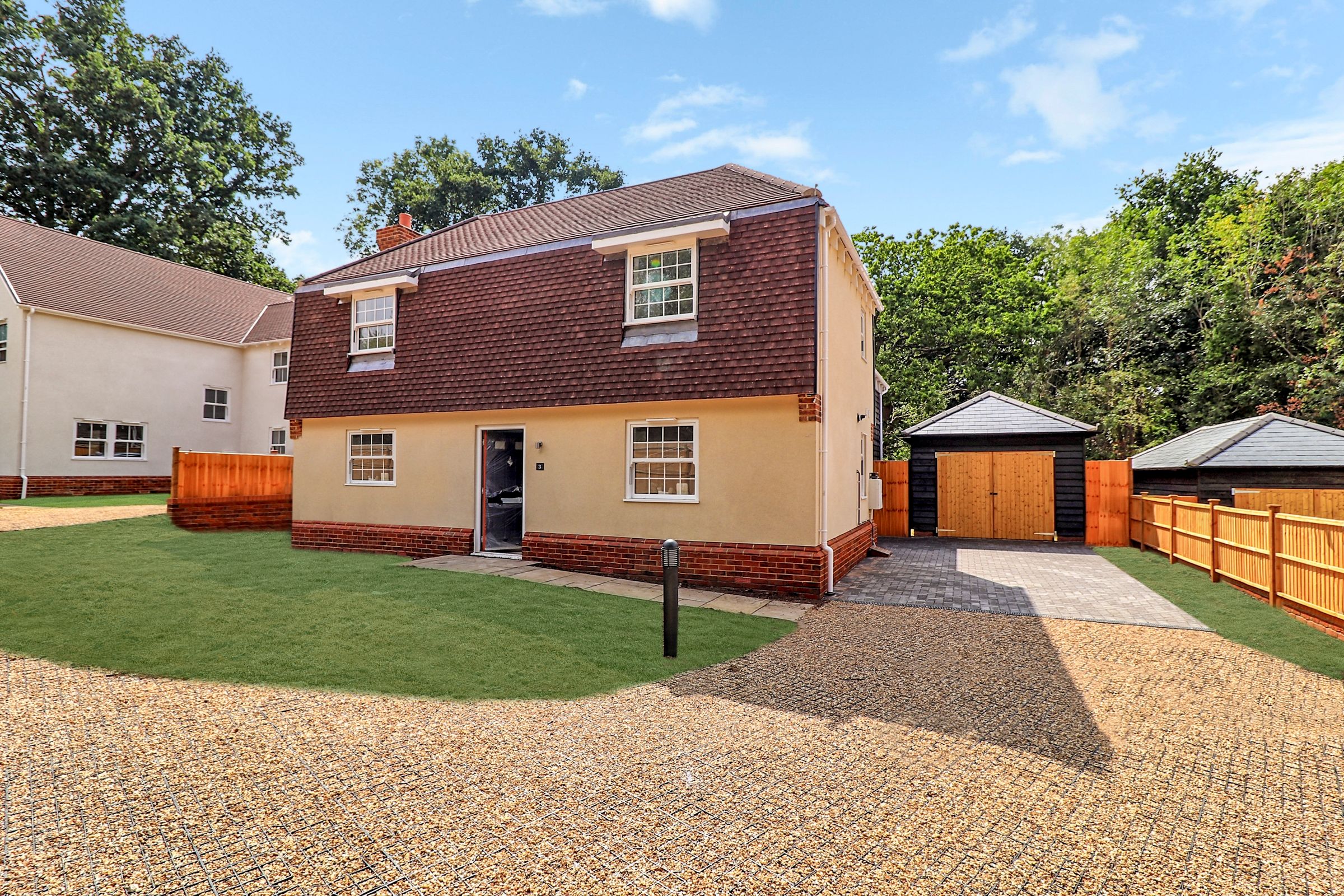 New home, 3 bed detached house for sale in London Road, Braintree CM77