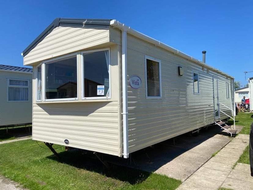3 bed mobile/park home for sale in Towyn Road, Towyn, Abergele LL22