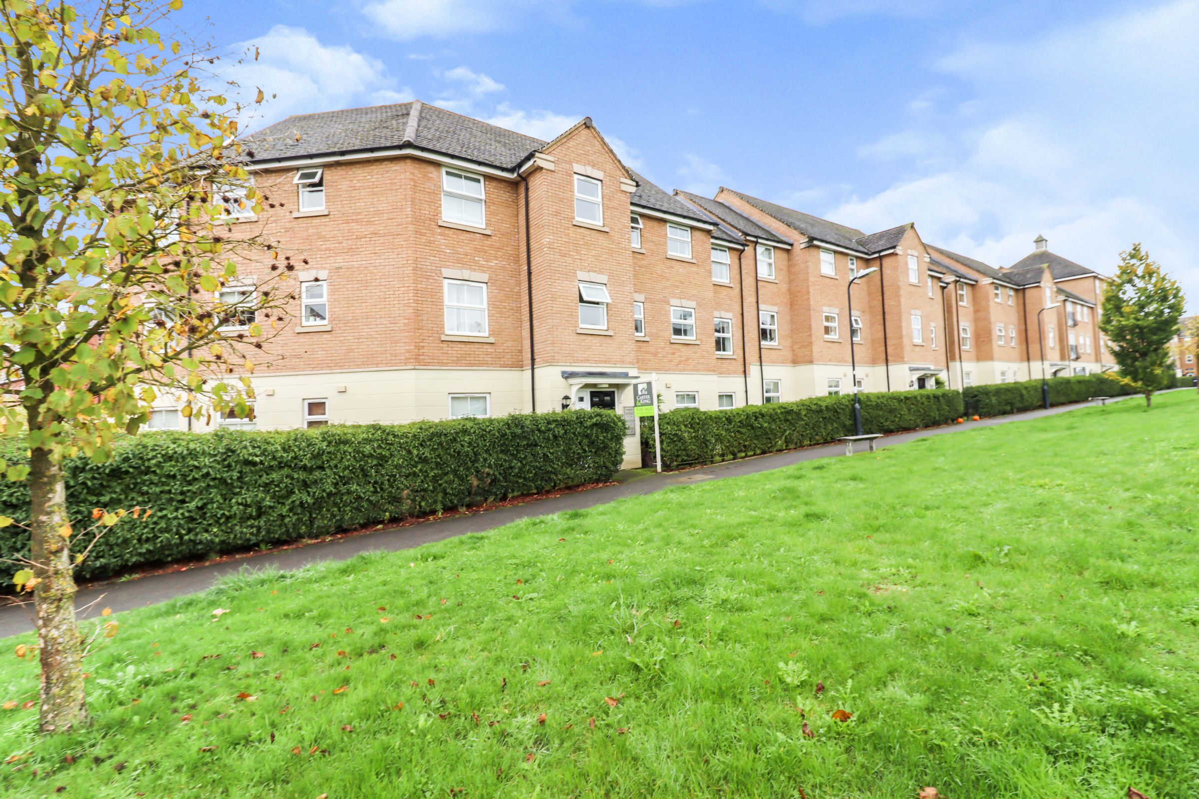2 bed flat for sale in Flaxdown Gardens, Coton Meadows, Rugby CV23 Zoopla