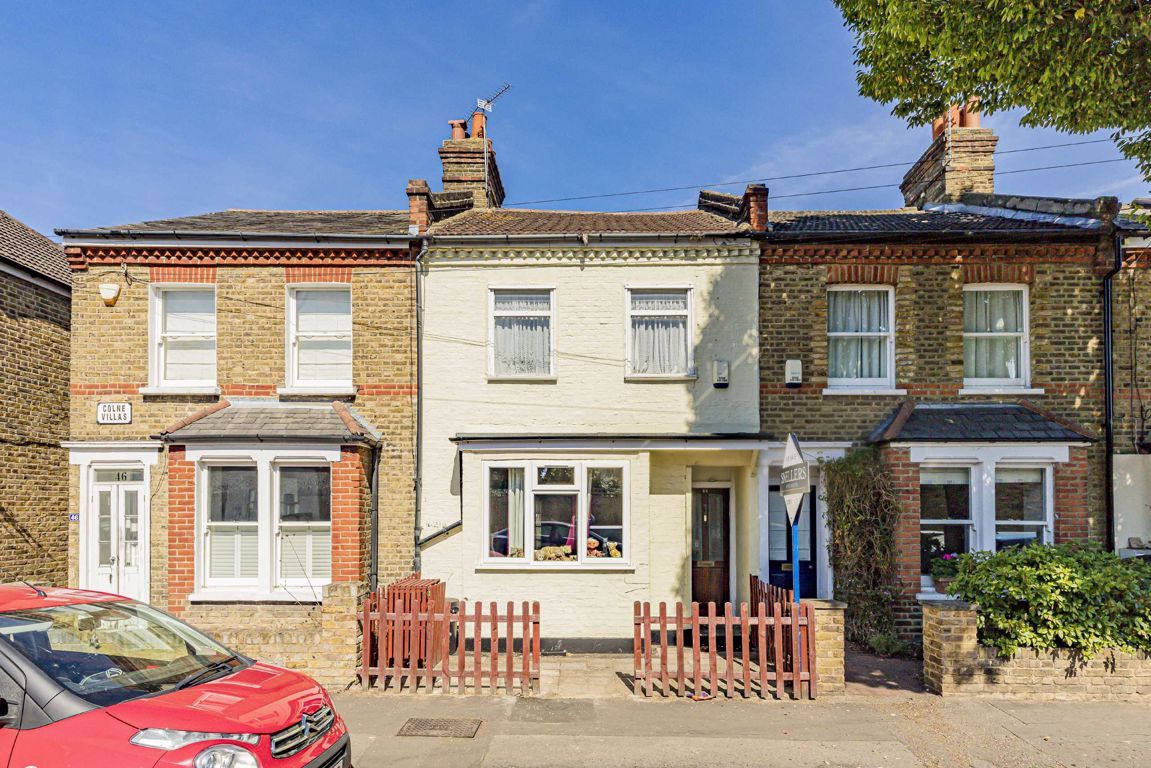 3 bed property for sale in Gould Road, Twickenham TW2 Zoopla