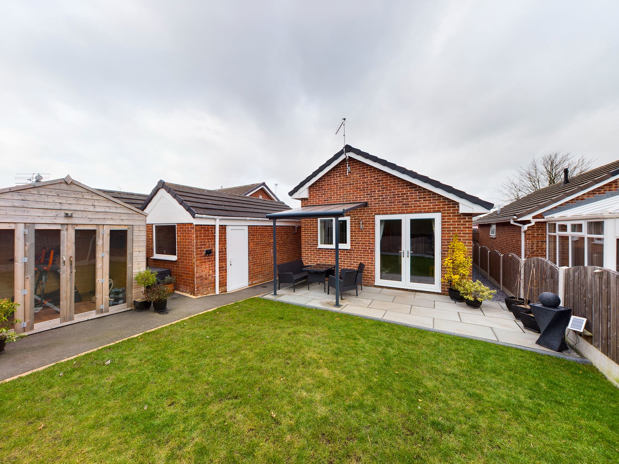 3 bed detached bungalow for sale in Braithwell Road, Ravenfield