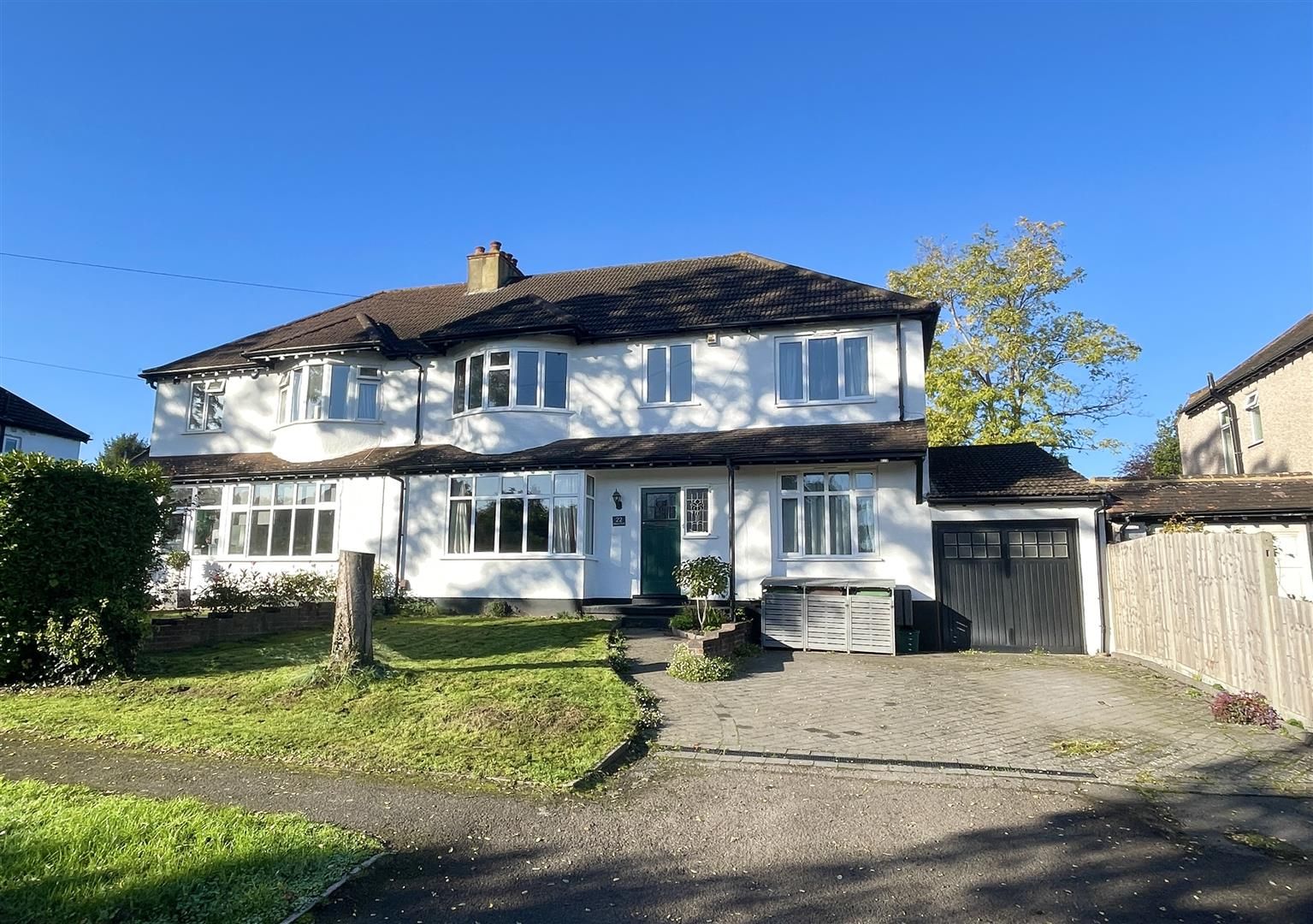 4 bed semidetached house for sale in Mount Park, Carshalton SM5 Zoopla