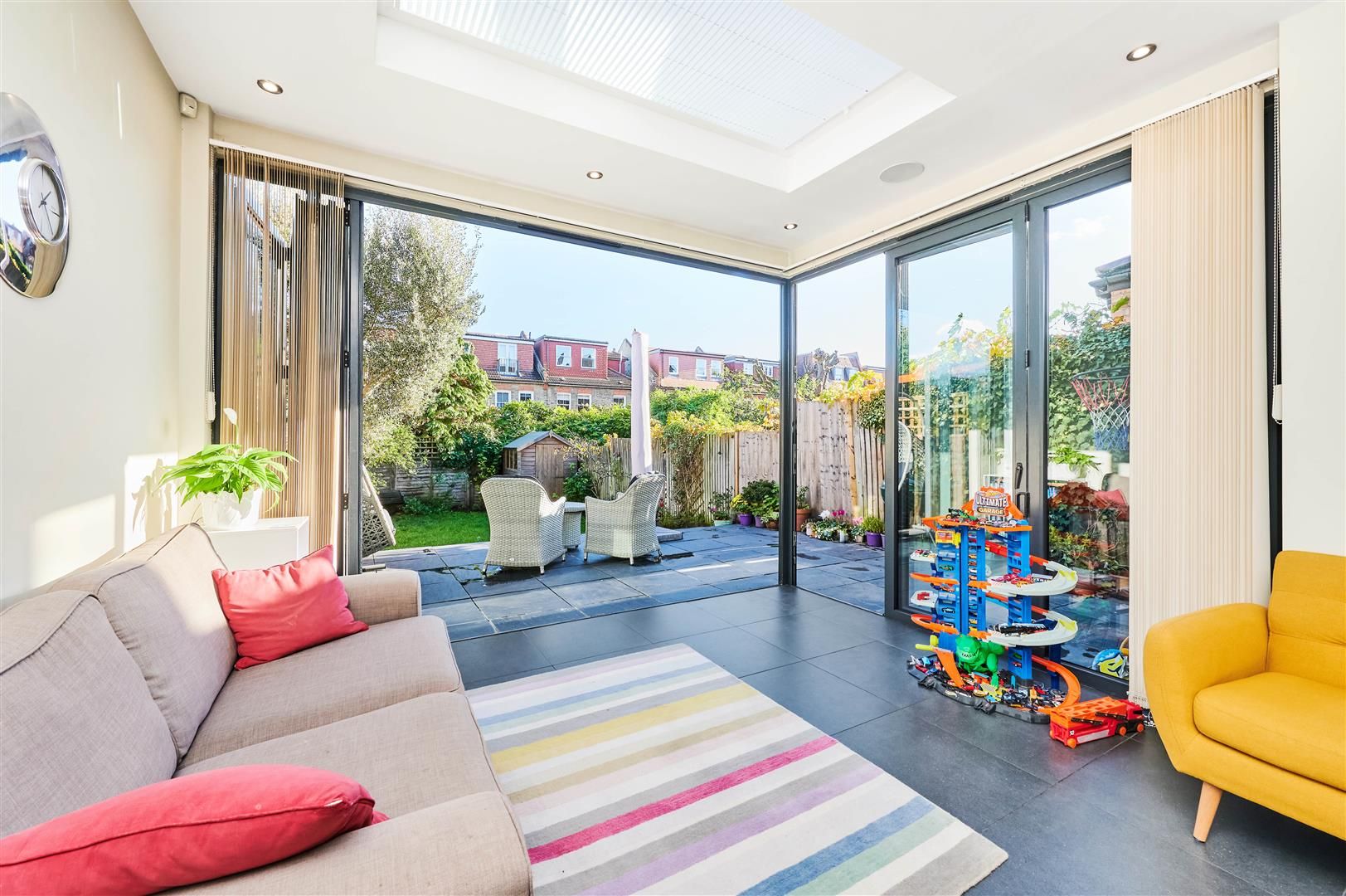 5 bed semidetached house for sale in Dora Road, London SW19 Zoopla