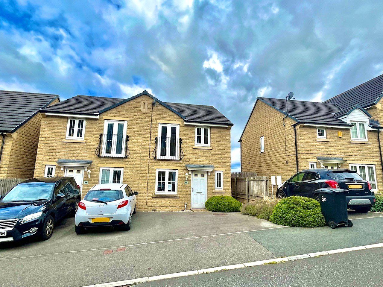 New home, 3 bed semidetached house for sale in Fountain Head Road