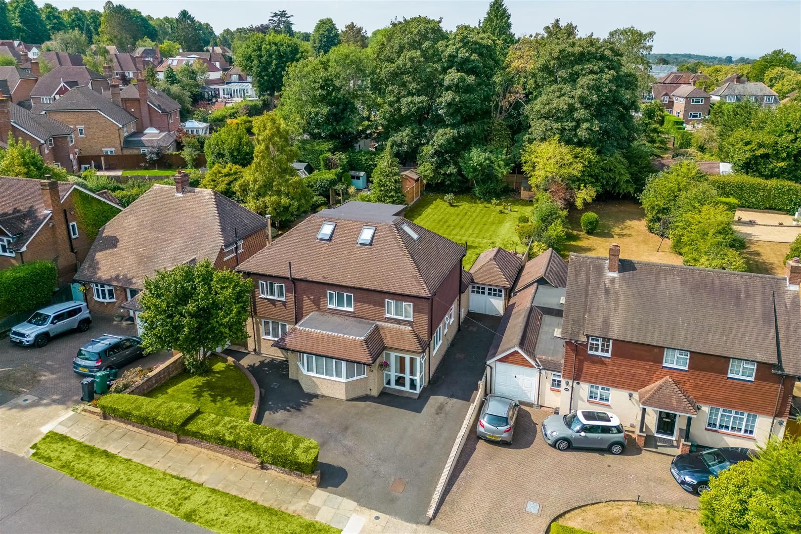 5 bed detached house for sale in Hillside, Banstead SM7 Zoopla