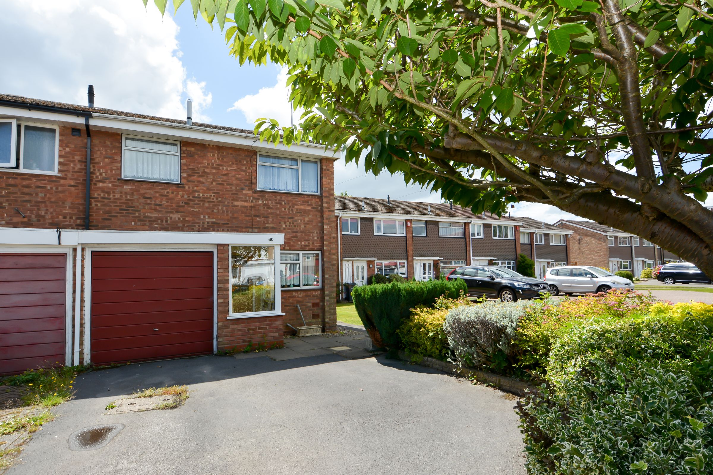 3 bed semidetached house for sale in Winchester Gardens, Northfield