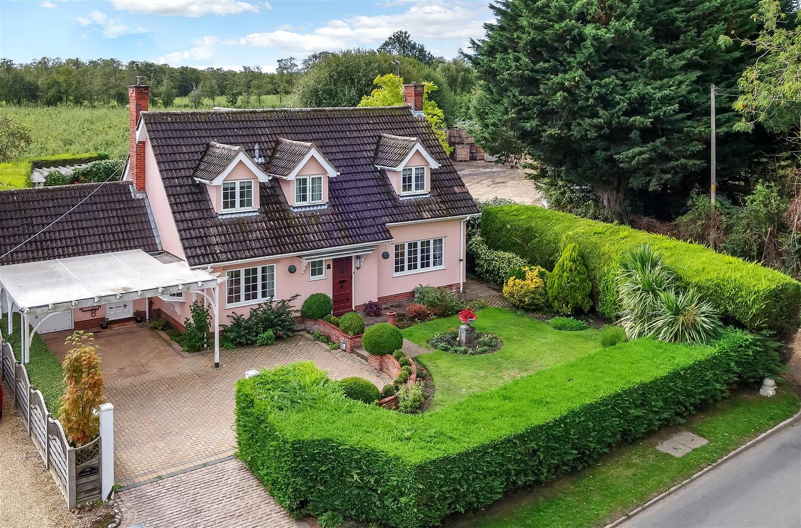 3 bed linkdetached house for sale in Colethorpe Lane, Barrow, Bury St. Edmunds IP29 Zoopla