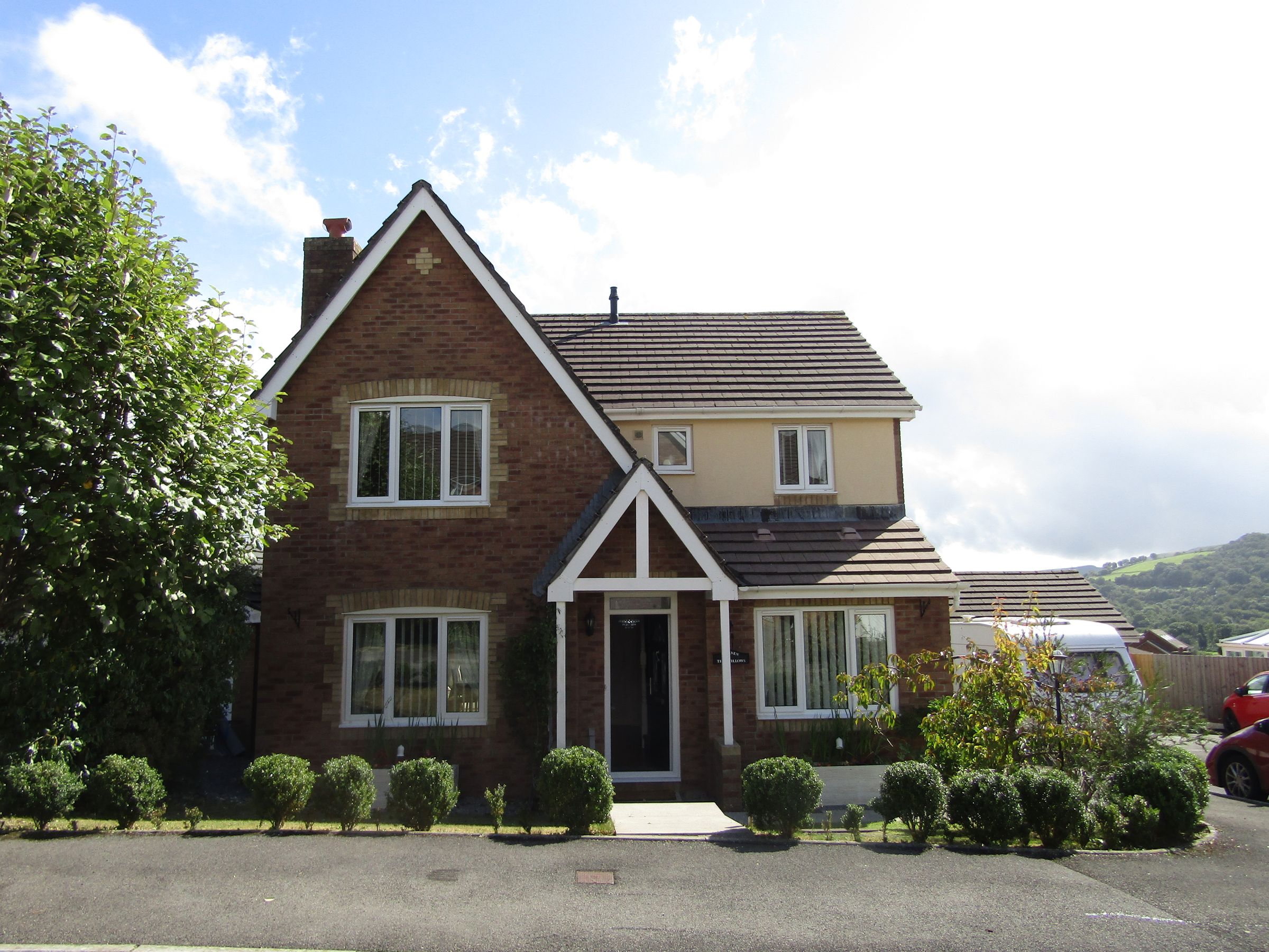 4 bed detached house for sale in The Willows, Aberdare CF44 Zoopla