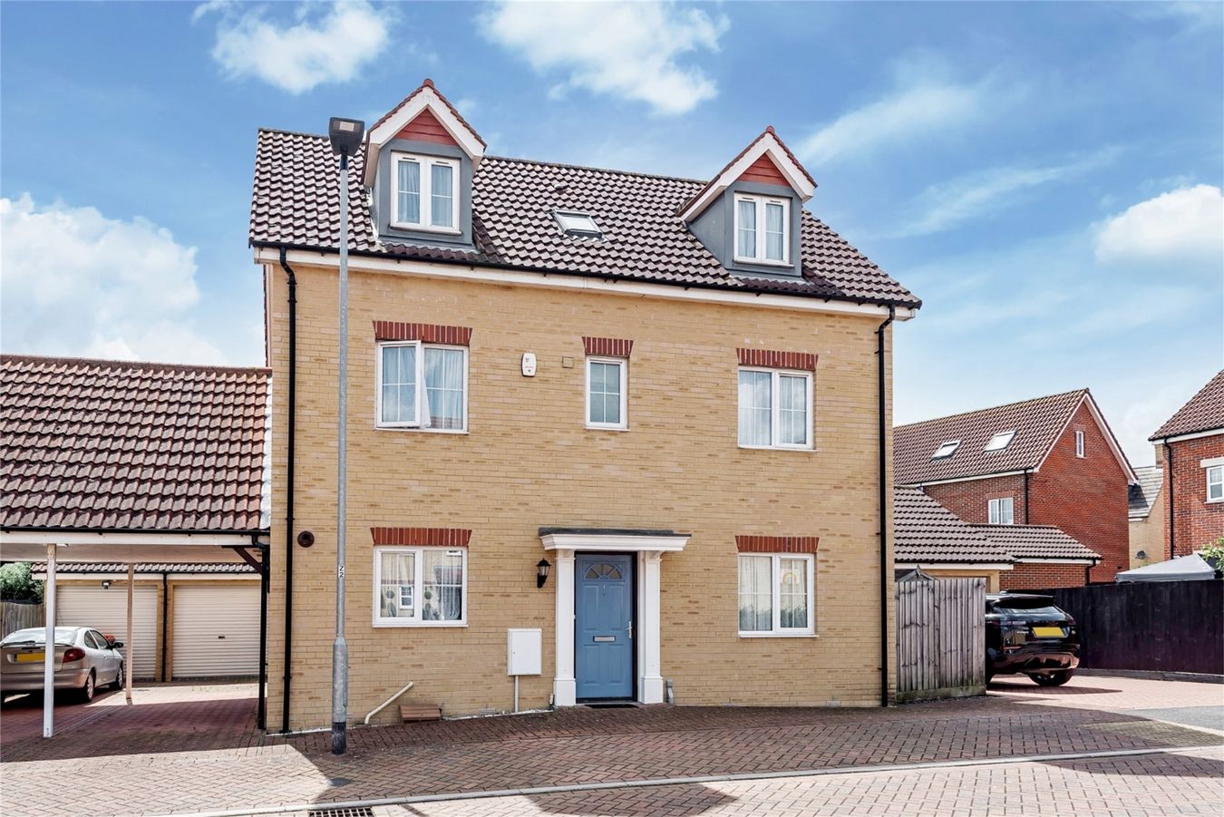 Lammerside, Bedford MK41  