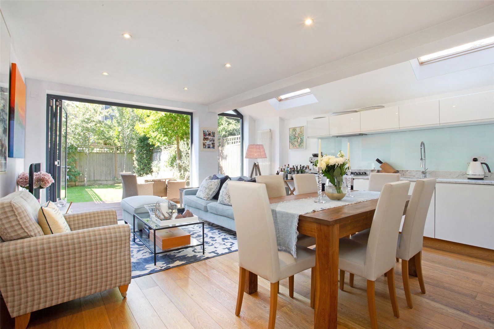 2 bed flat for sale in Honeybrook Road, London SW12 Zoopla