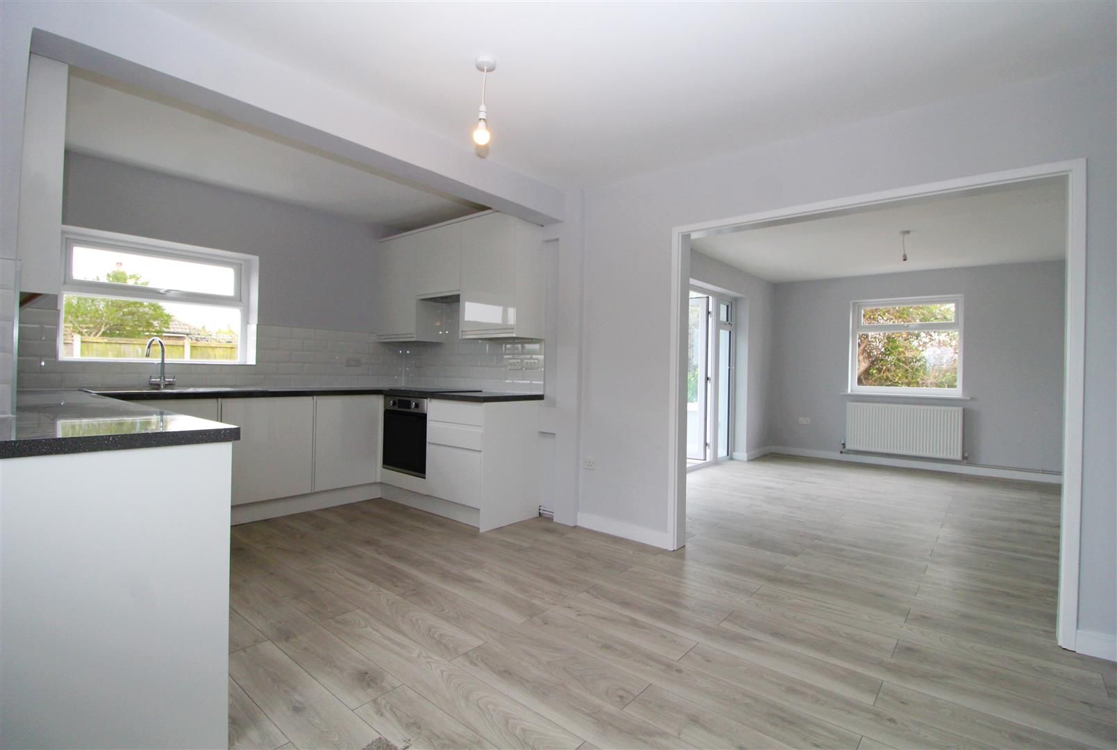 4 bed detached bungalow for sale in Arundel Road, Cliffsend, Ramsgate