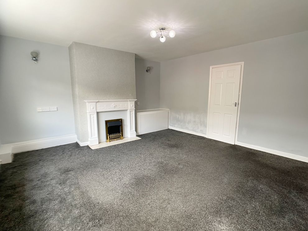 3 bed terraced house for sale in Queen Street, Grange Villa, County