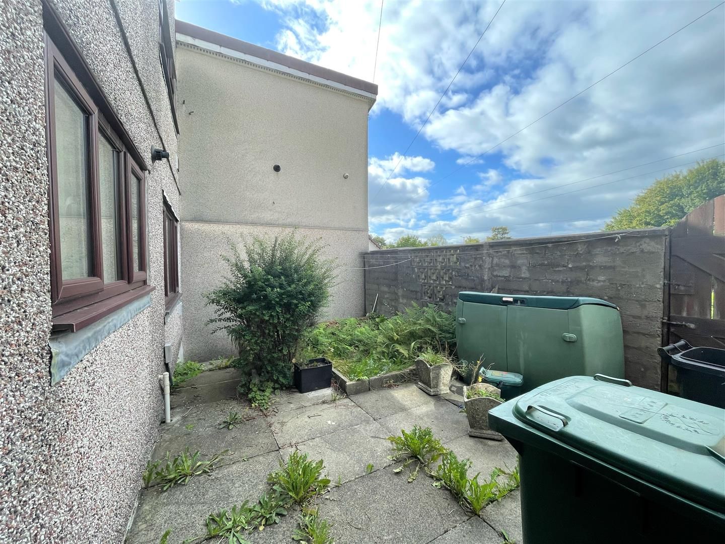 2 bed end terrace house for sale in Southall Avenue, Skewen, Neath SA10