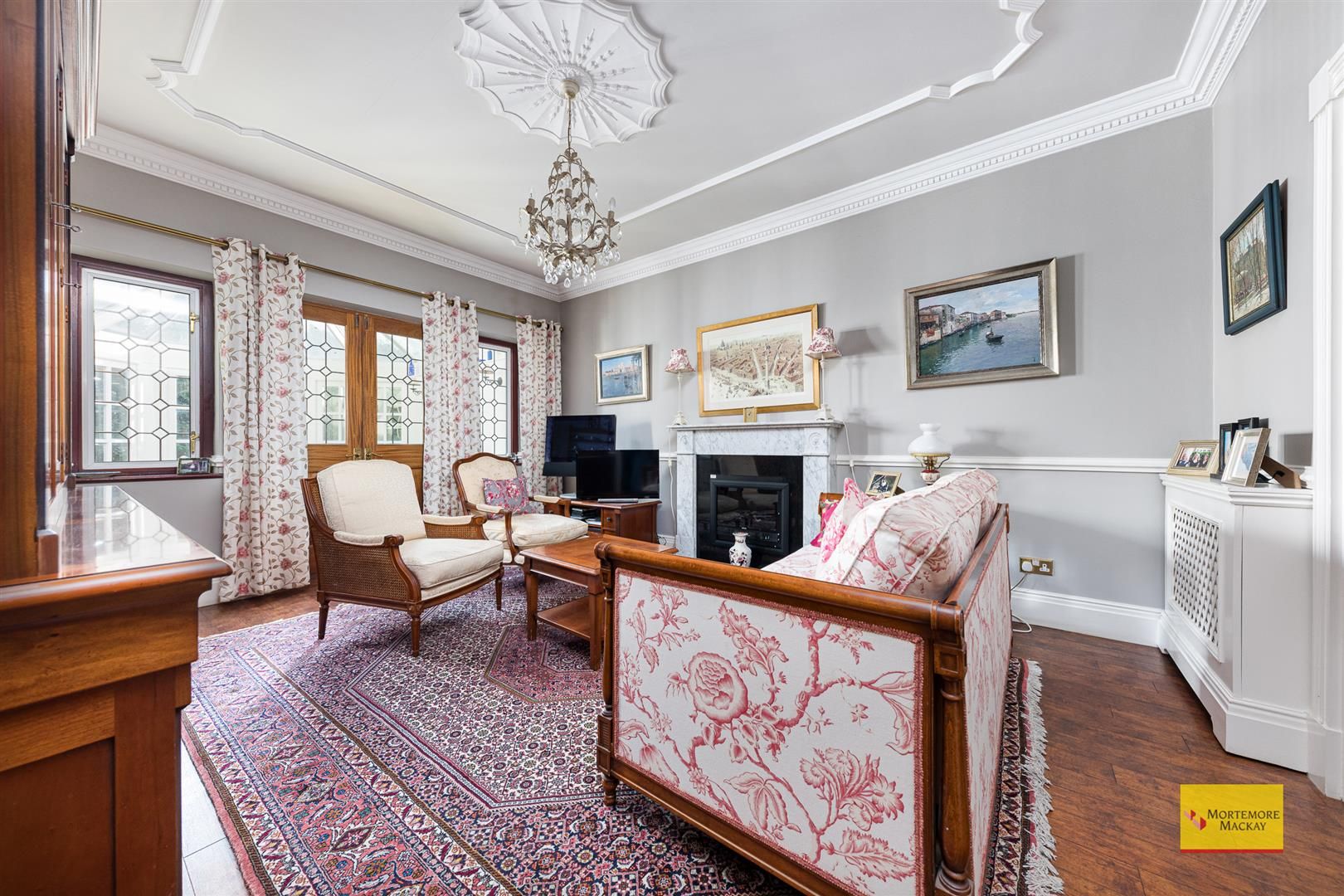 5 bed detached house for sale in Bush Hill, London N21 Zoopla