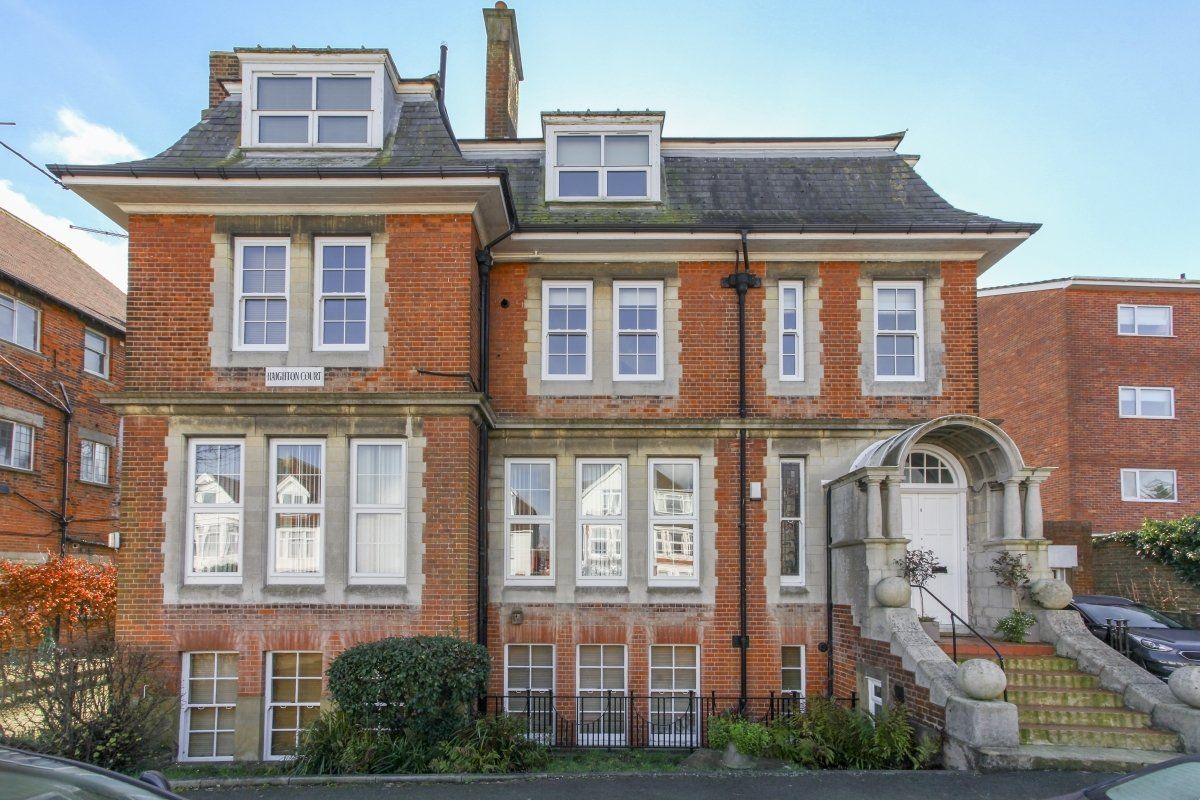 3 bed flat for sale in Sandgate Road, Folkestone, Kent CT20 Zoopla