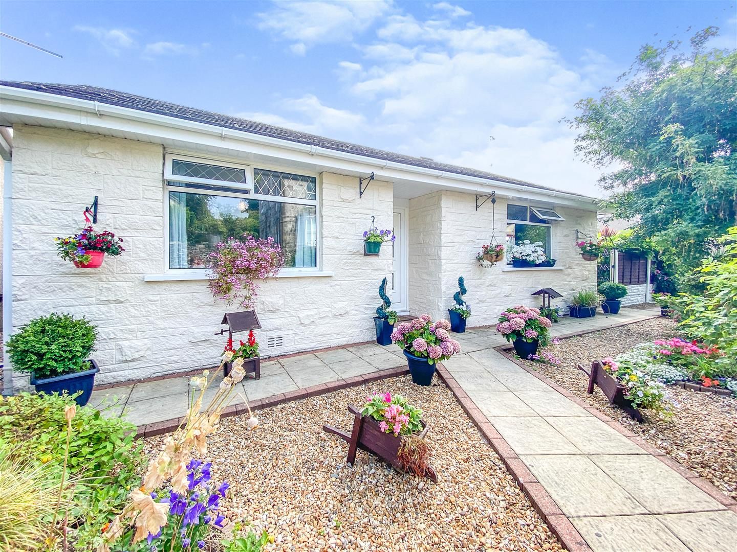 2 bed detached bungalow to rent in Middleton Road, Heysham, Morecambe