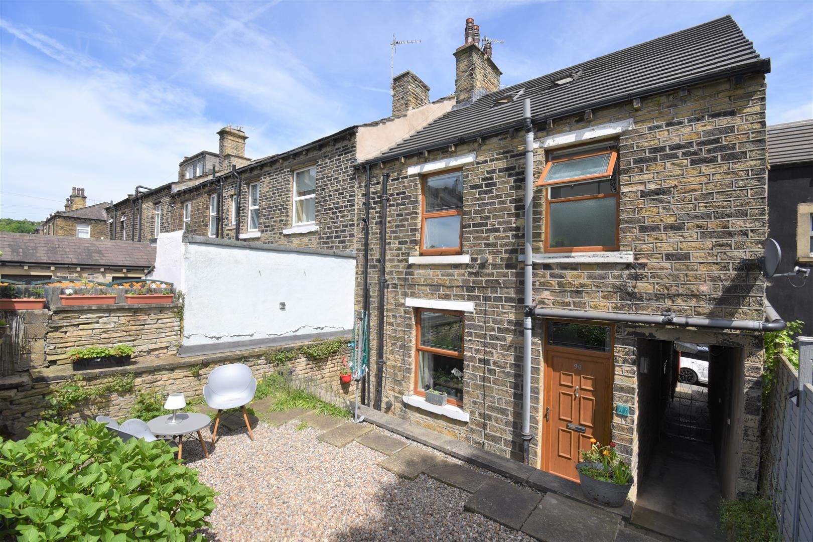 1 bed terraced house for sale in Bentley Street, Lockwood, Huddersfield