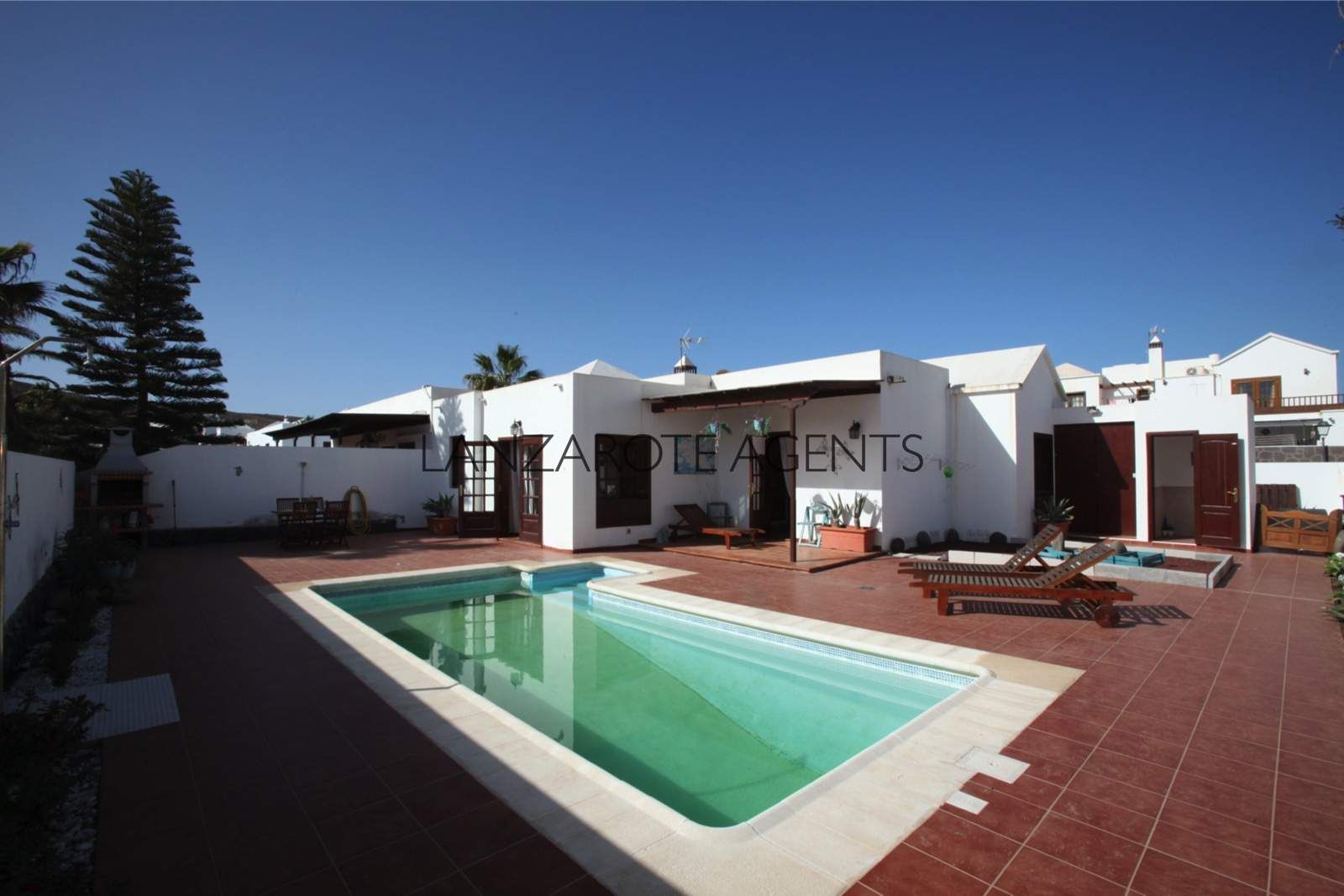 3 bed bungalow for sale in Playa Blanca, Spain Zoopla