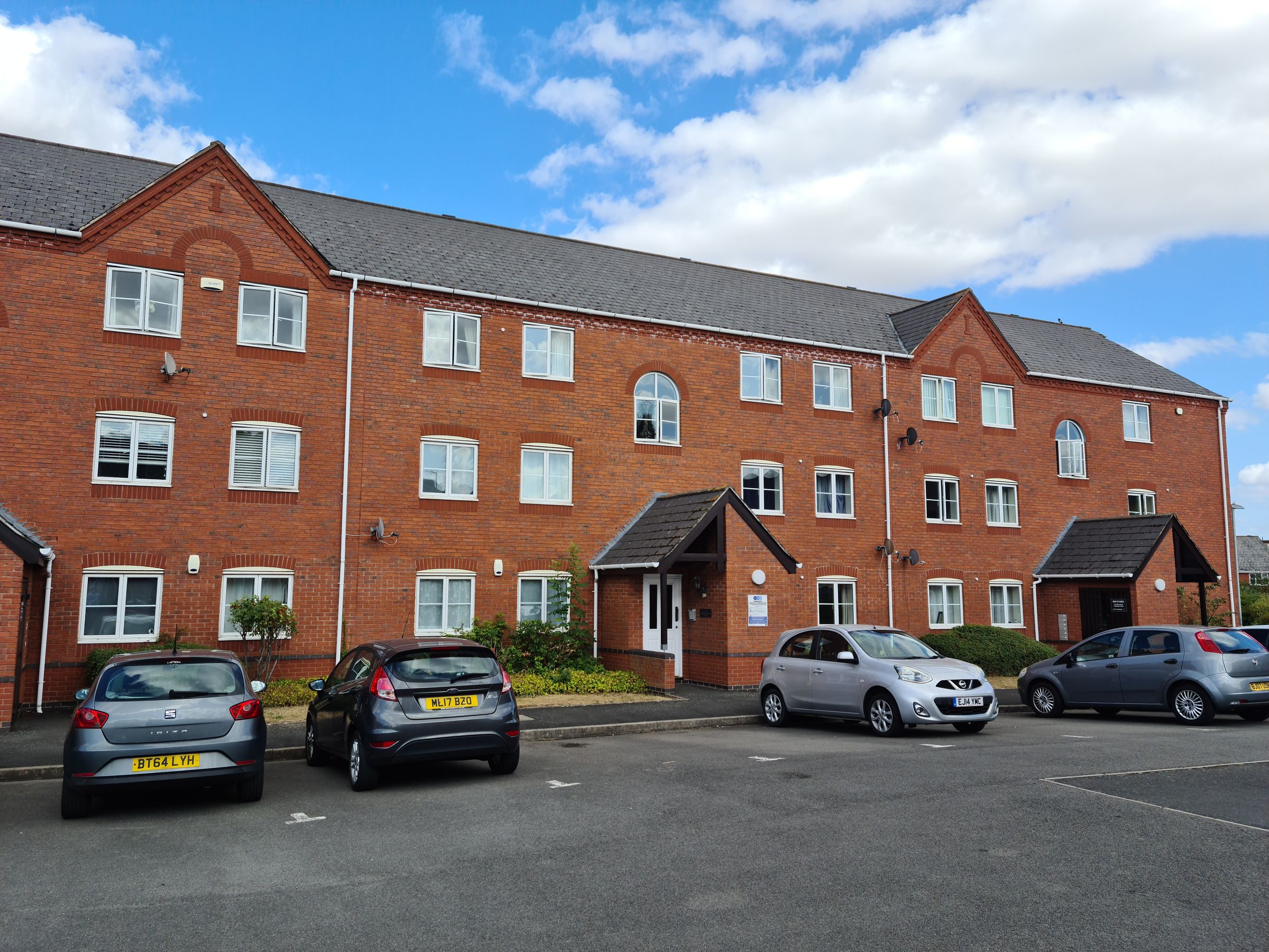 2 bed flat for sale in 61 Frances Havergal Close, Leamington Spa ...